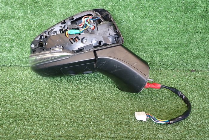 TOYOTA RAV4 IV 19- mirror right 16 PIN kamera