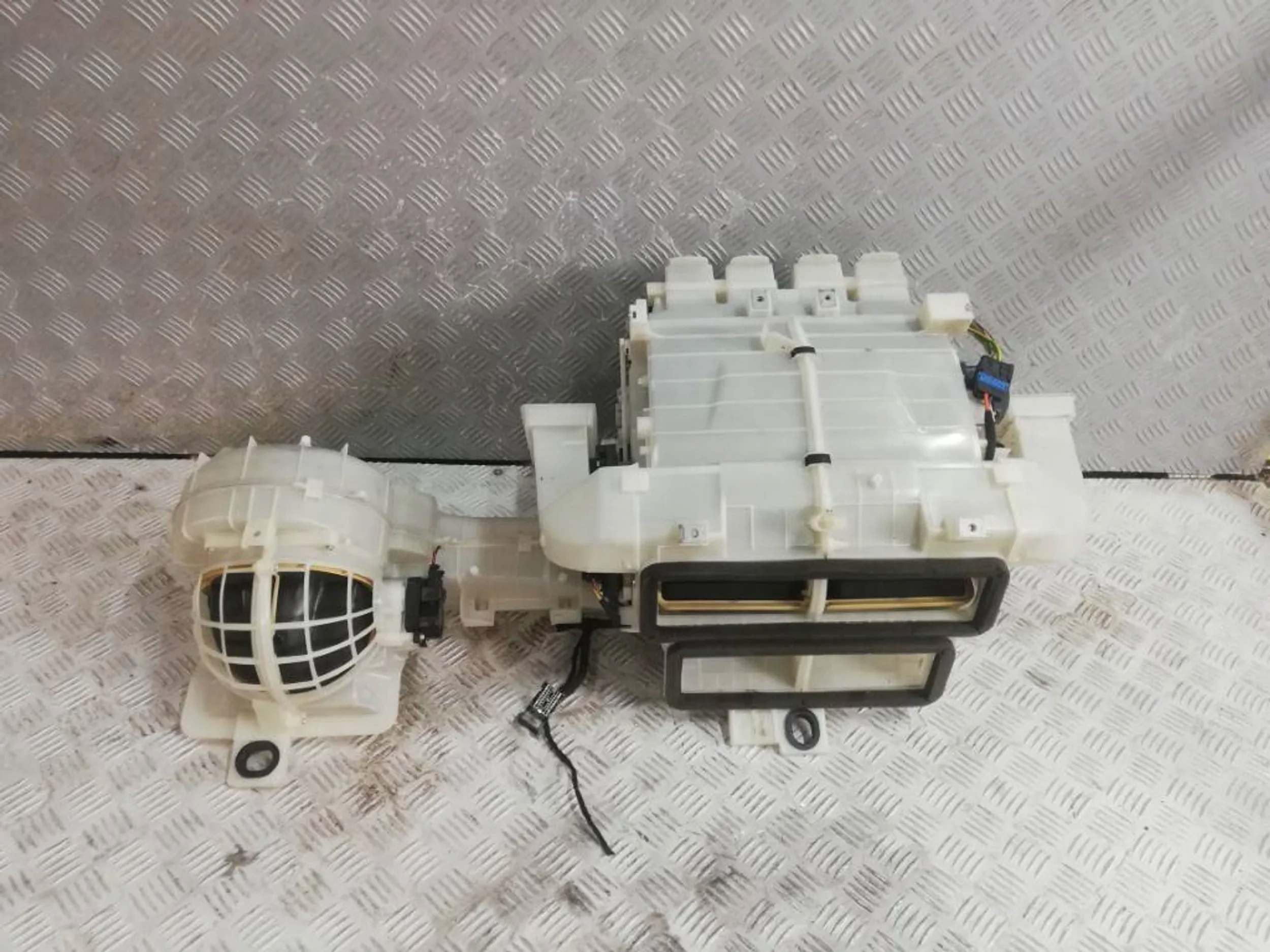 C4 PICASSO I РЕСТАЙЛИНГ радиатор отопителя климатроник