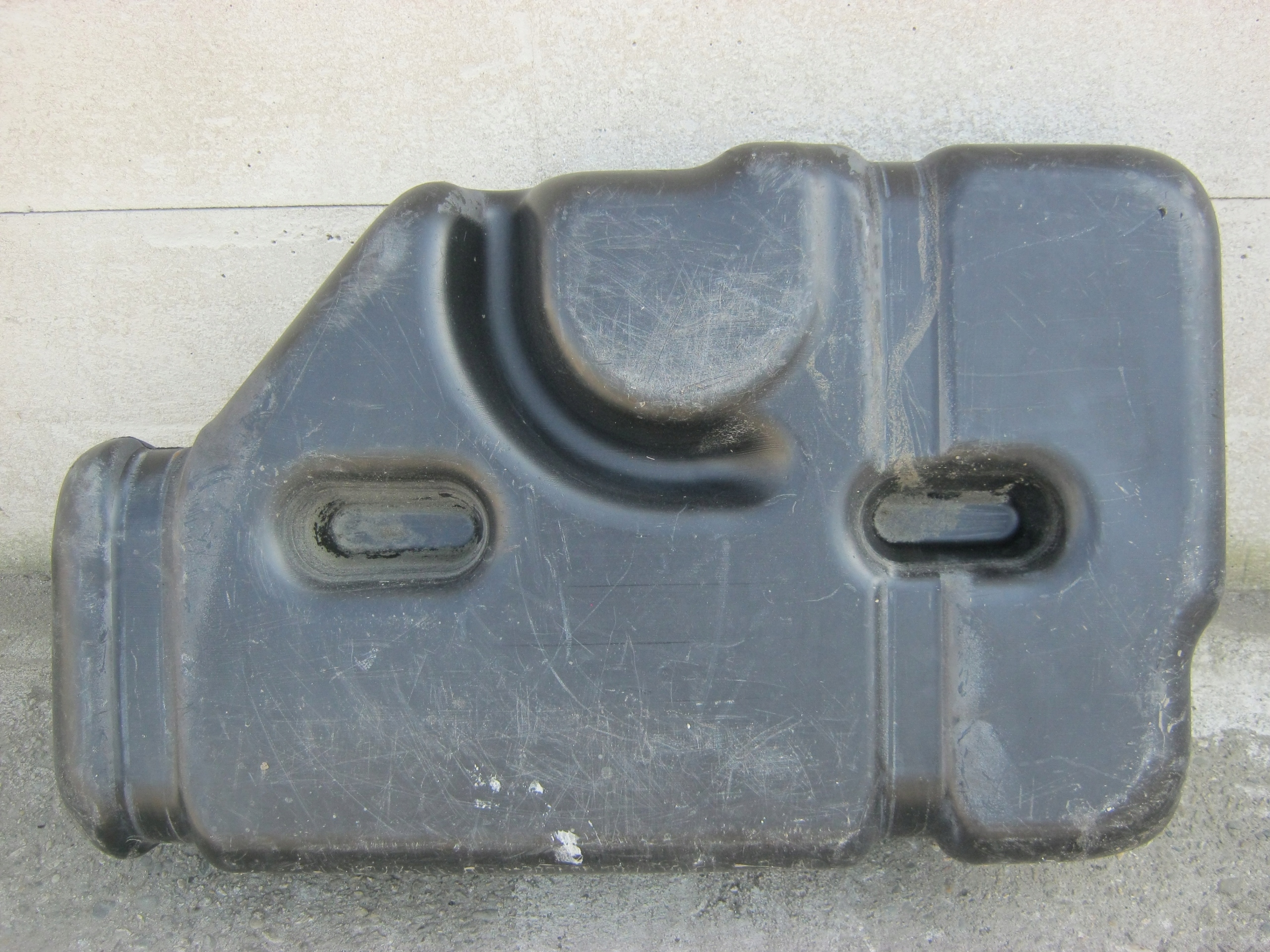TANK KRAFTSTOFFTANK IVECO DAILY 504135946