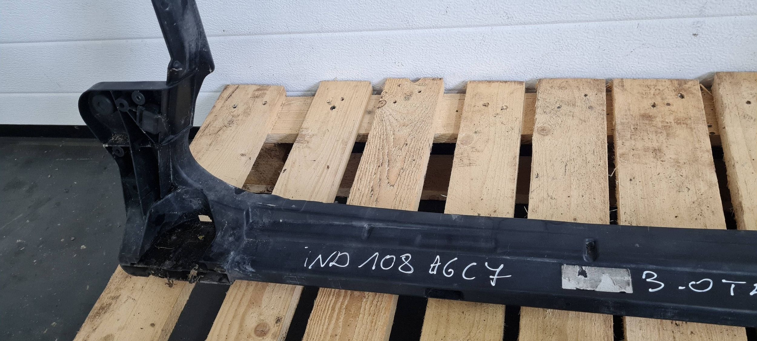 A6 C7 4G radiator support core panel front 4G0805594 A7 4G ORG