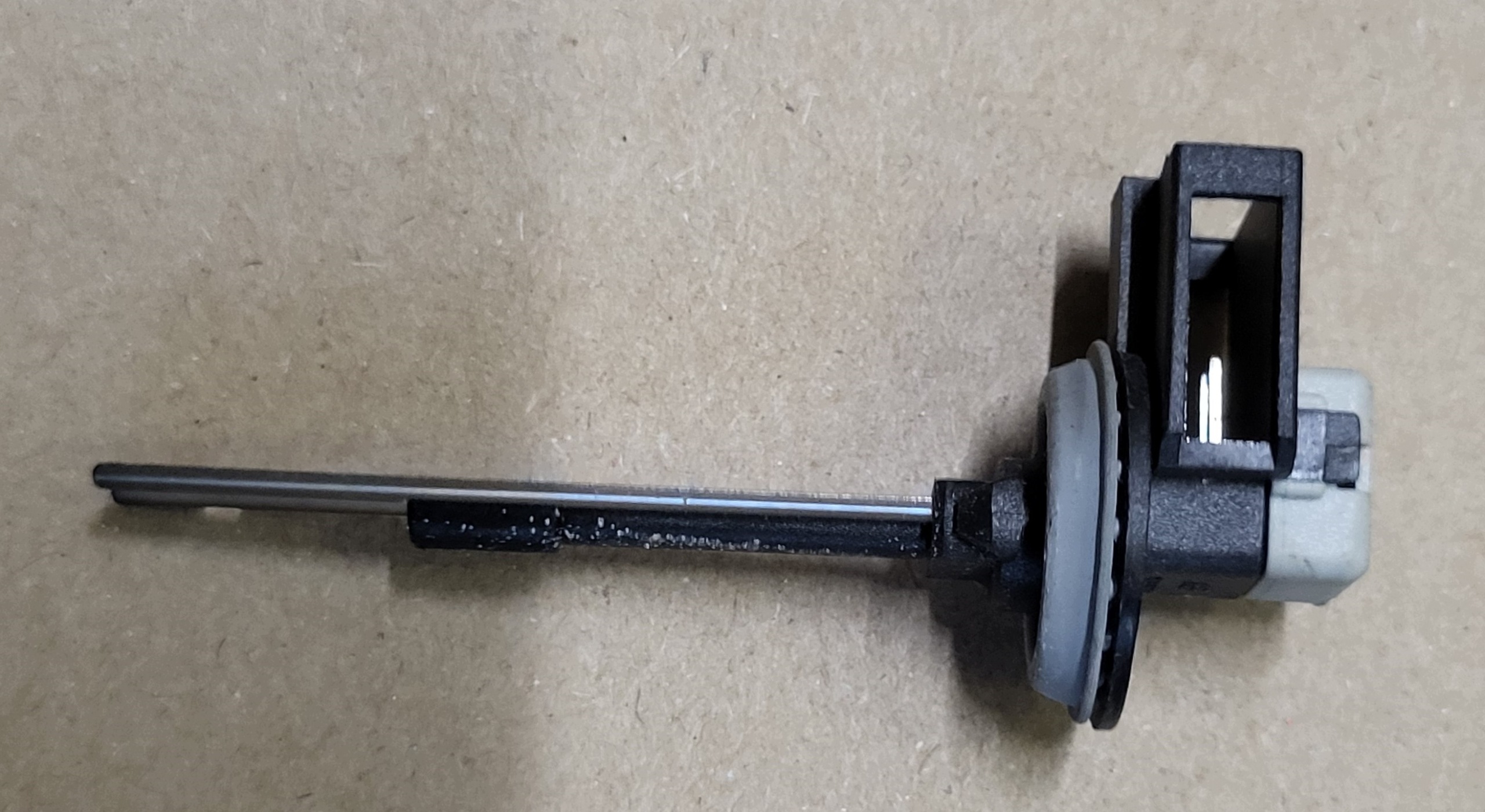 Sensor TEMPERATURY WEWNETRZNEJ AUDI A4 B6 B7 8E0820539B N17593215 OE