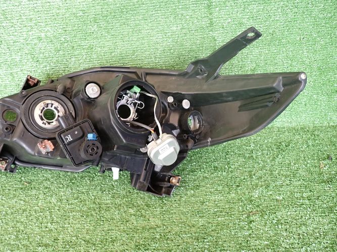 MAZDA 5 XENON 03-07 reflektor right light right