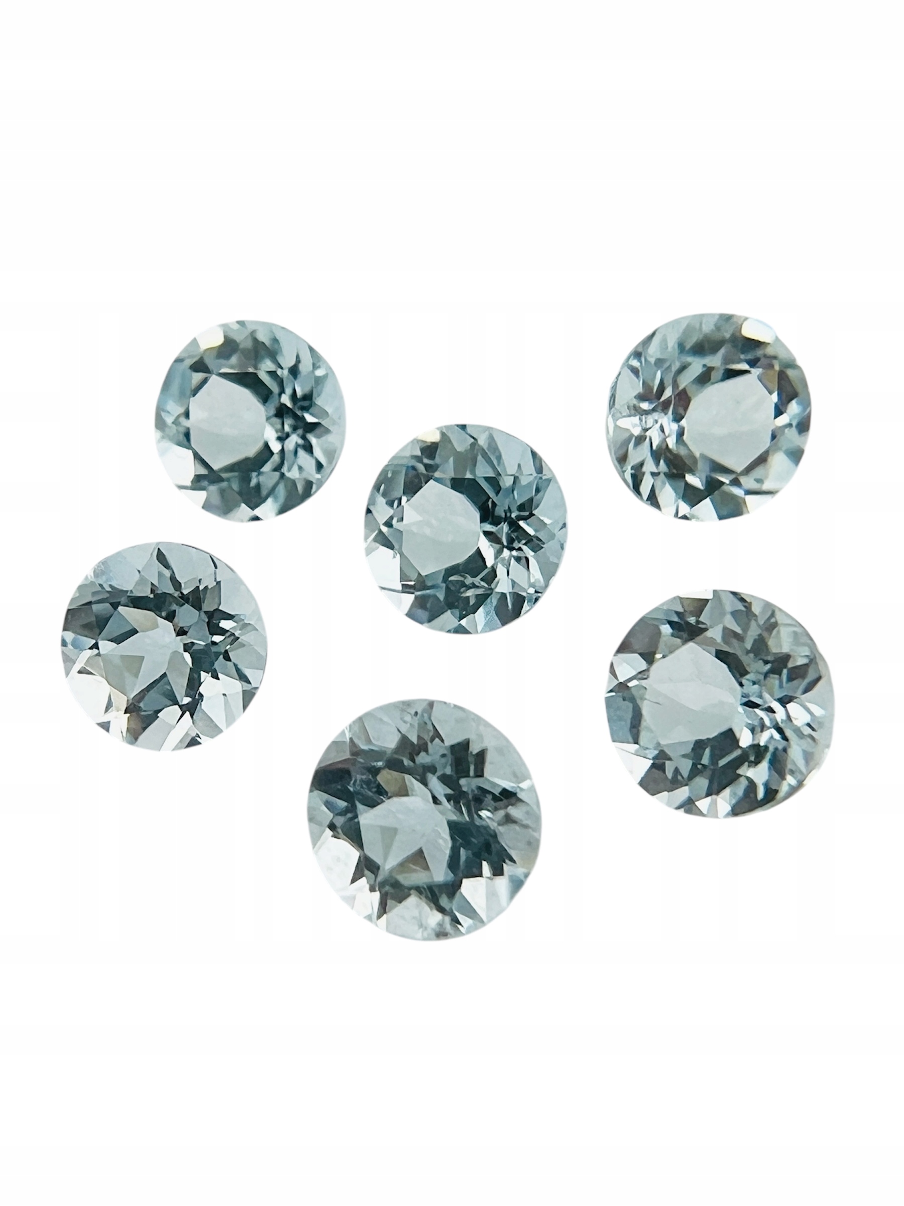 AKWAMARYN NATURALNY 4 MM SZTUKA