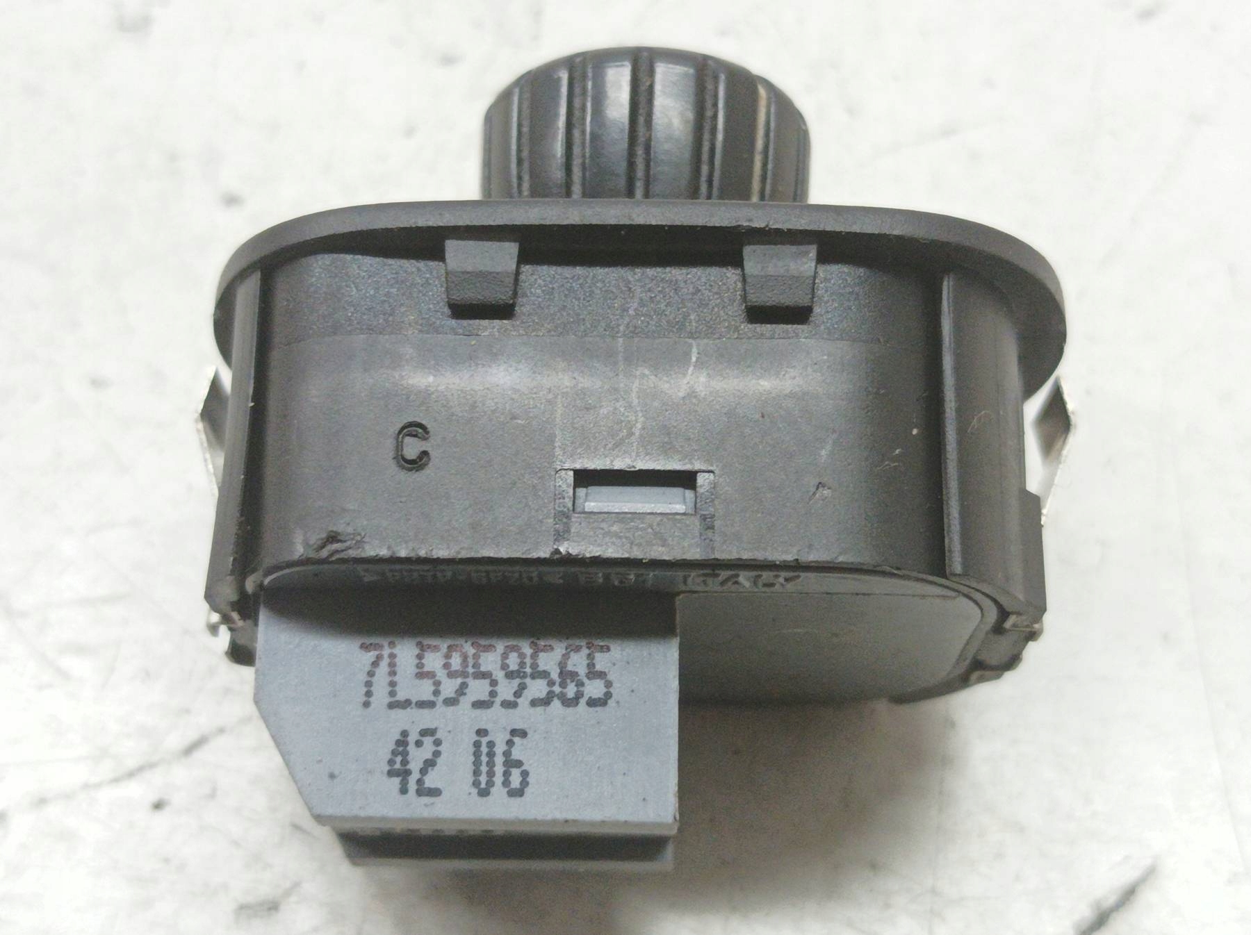 mirror control switch 7L5959565 Porsche Cayenne and (2002 – 2010)
