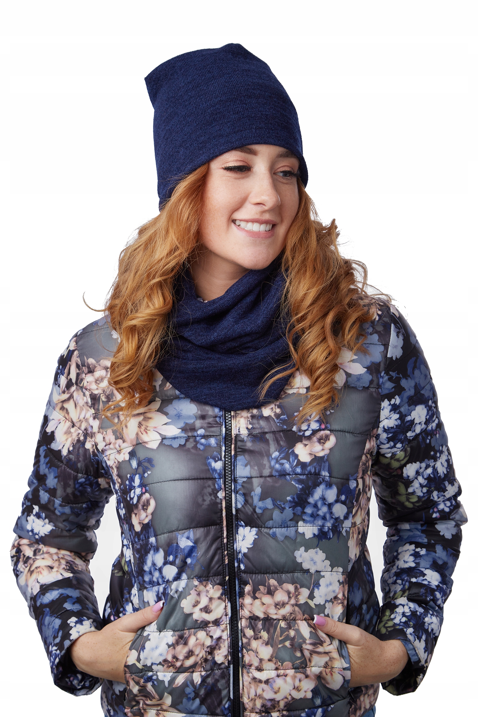 

Duży Komin + Czapka beanie smerfetka Komplet zima