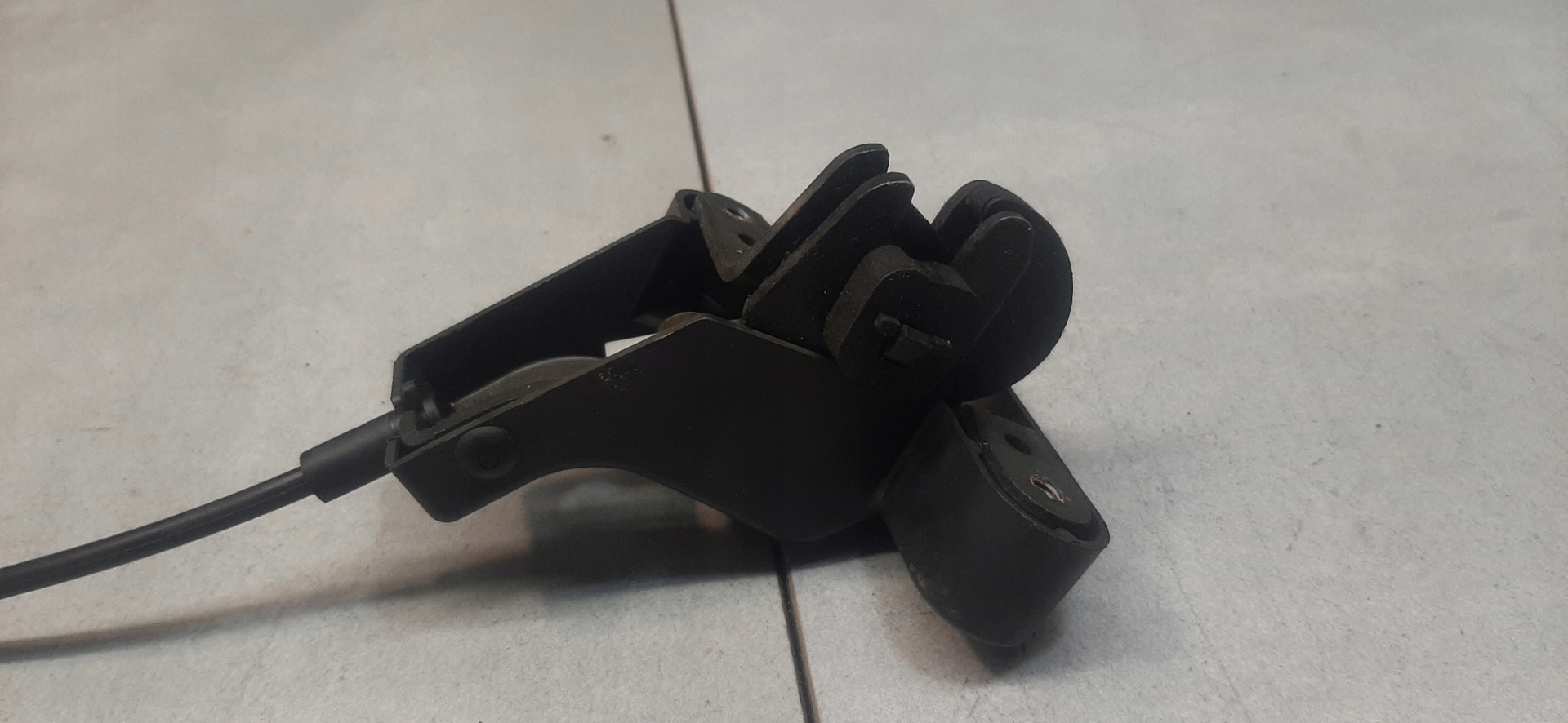 lock KANAPY left rear part PEUGEOT 406 9638624577