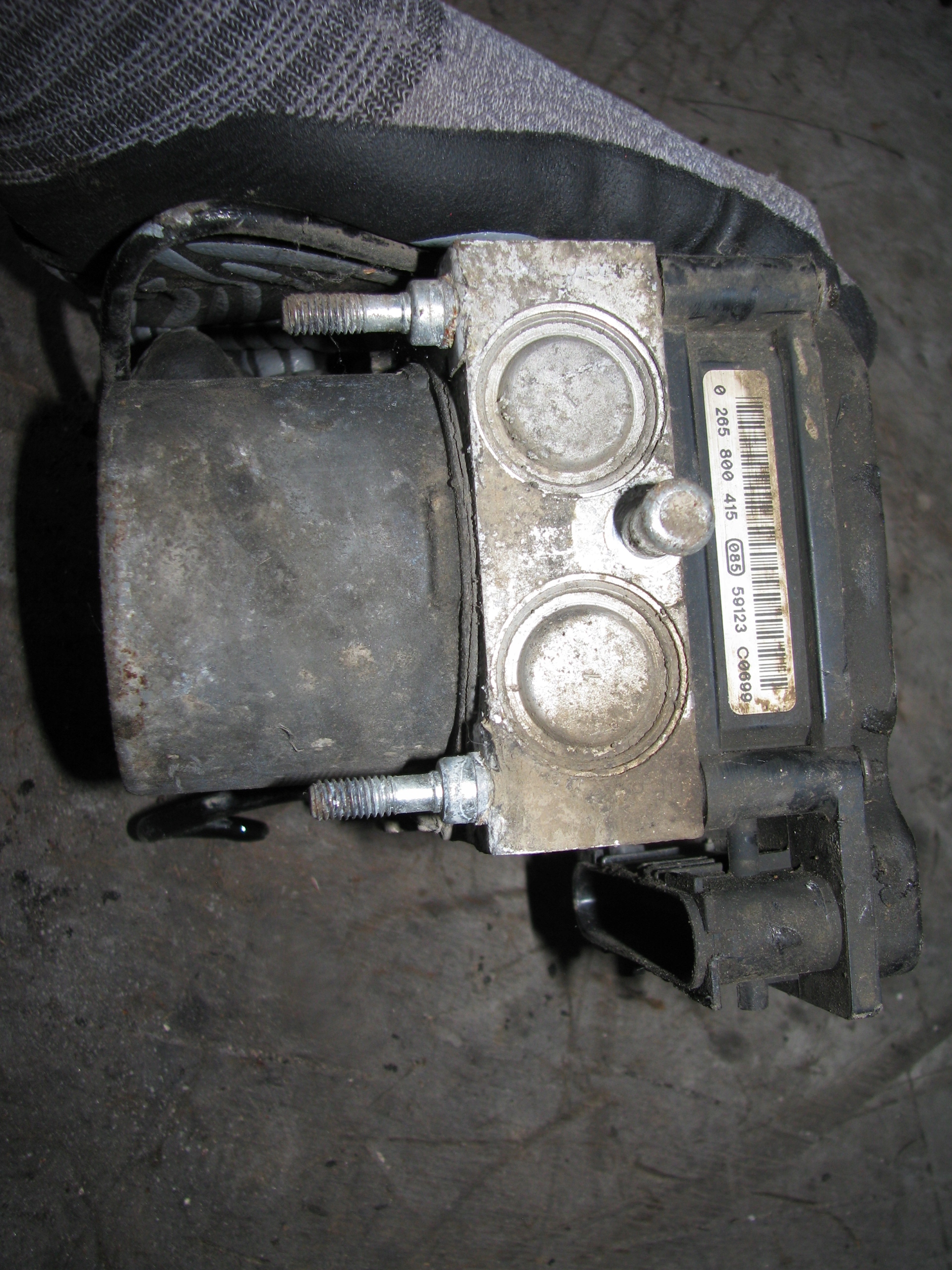 насос ABS 9635756480 CITROEN BERLINGO I