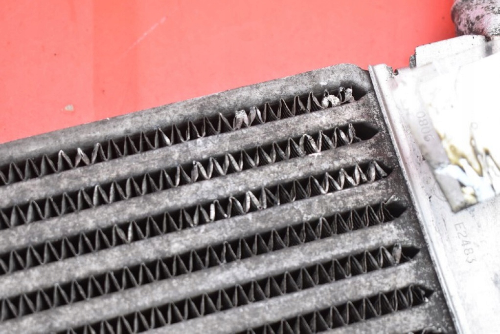 radiator intercooler 8200115540/--D RENAULT MEGANE II 1.5 DCI 106 KM 06-12