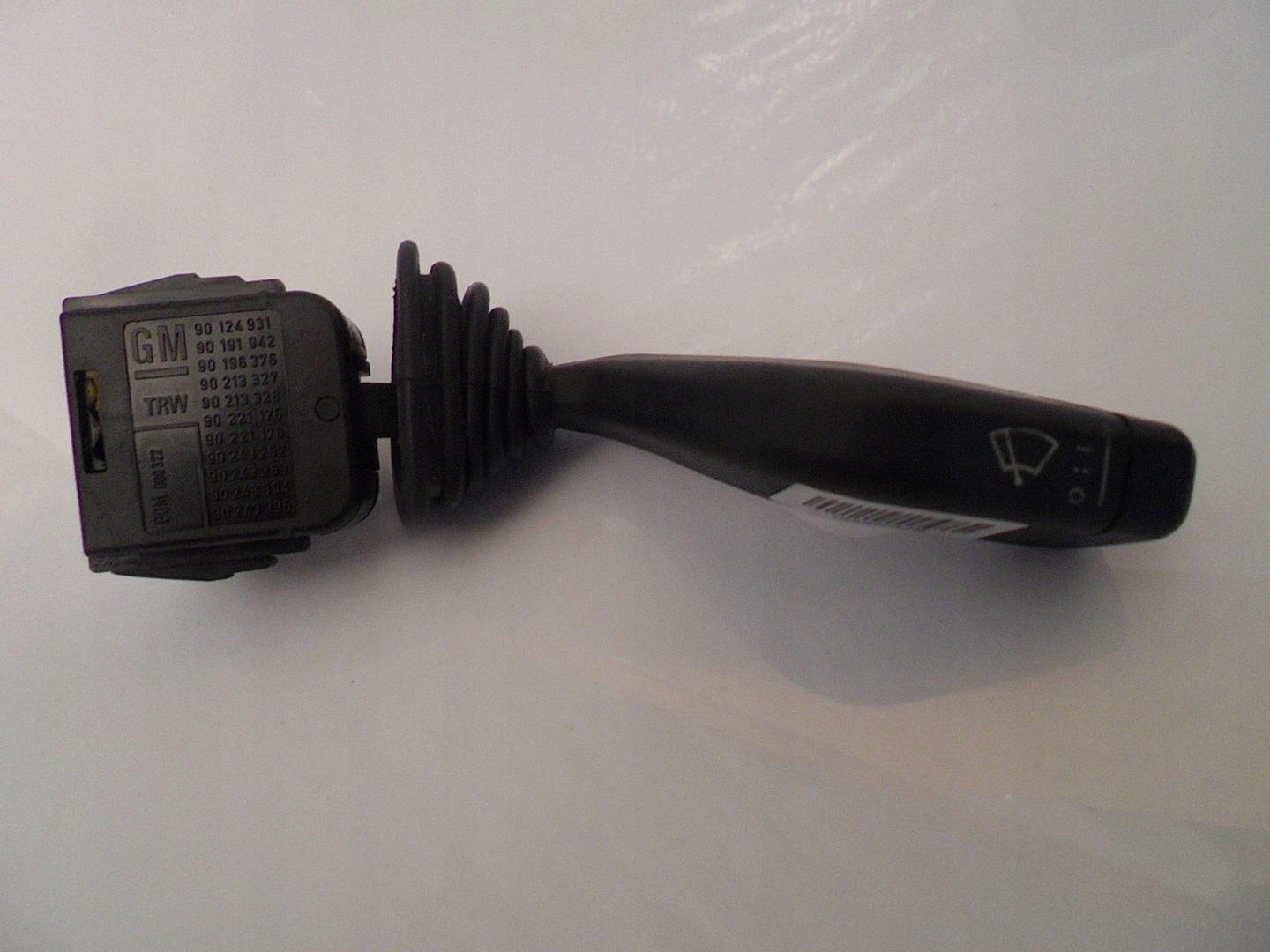 Commodo essuie glace OPEL 90124931