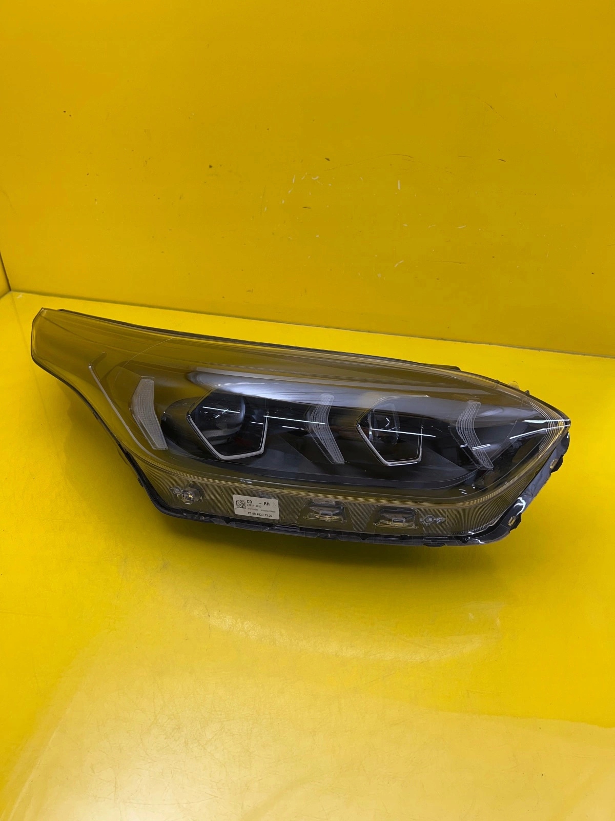 light right Kia Ceed III Lift Full Led 92102J7500