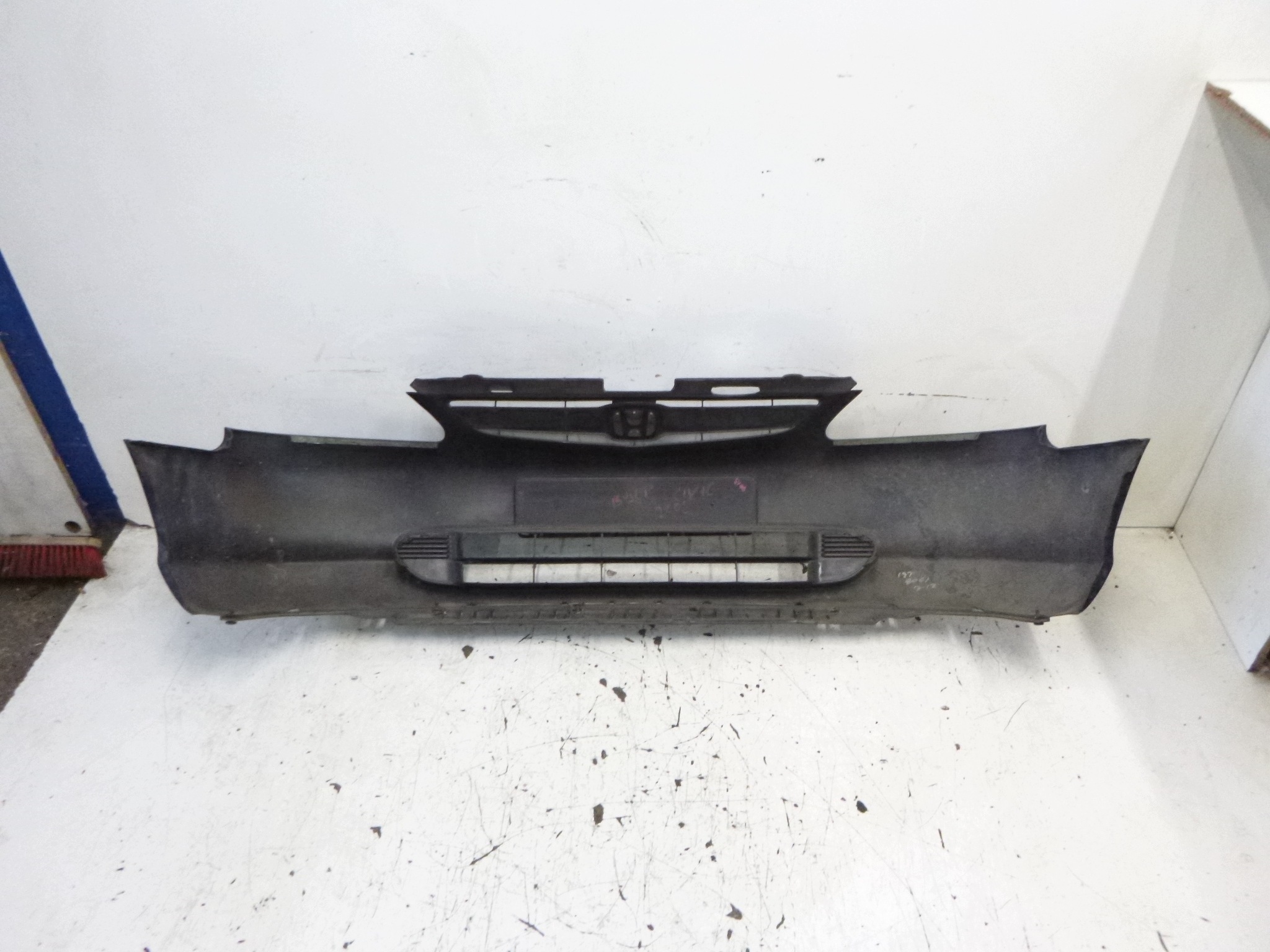 front bumper Honda Civic VII 7 3D B96P 2002