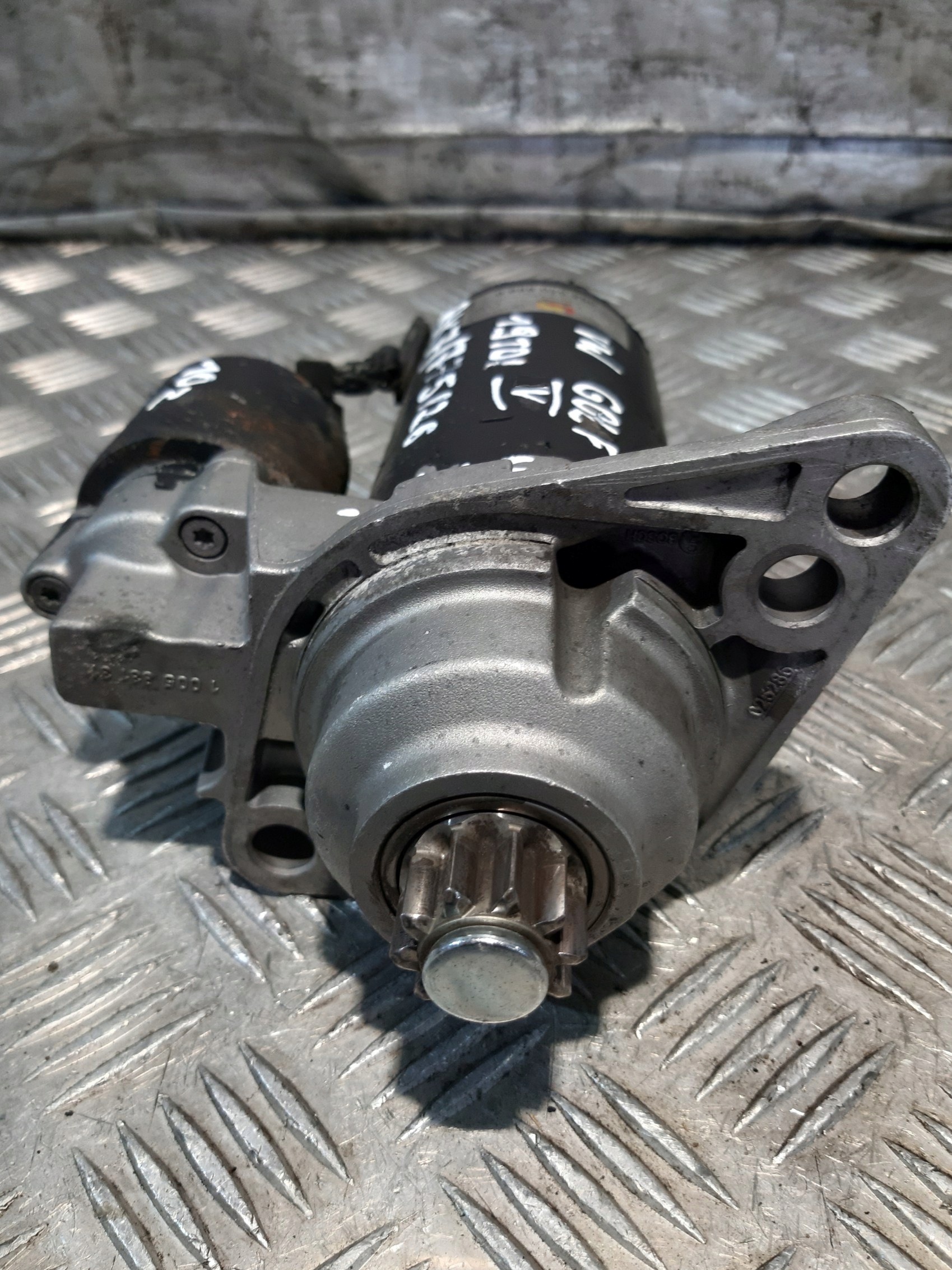starter GOLF V 1.9TDI 2003r 10z 0986020250