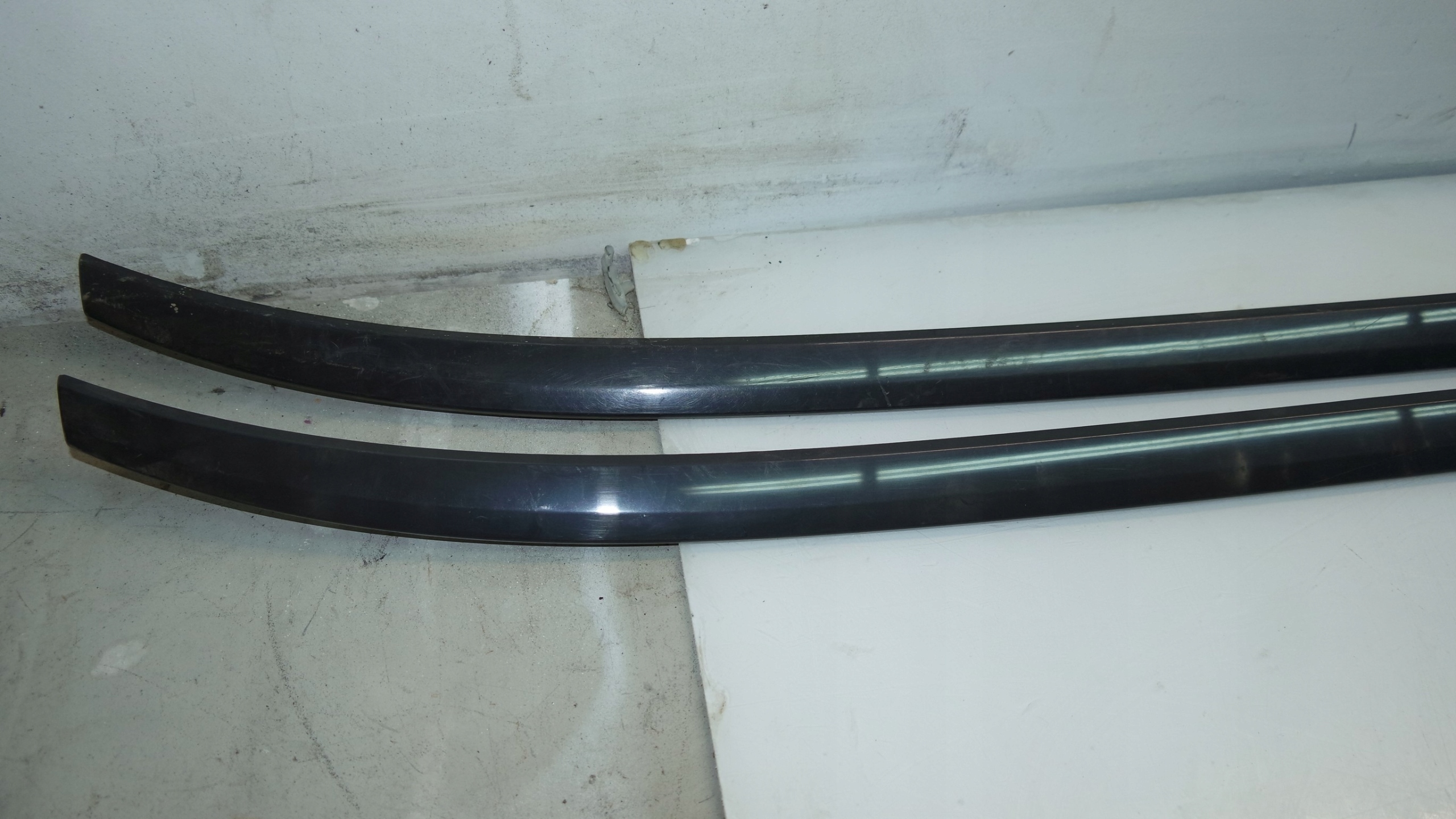 OSŁONA BLENDA PRZECIWSŁONECZNA VOLVO FH4 82072452 Producent części Volvo OE