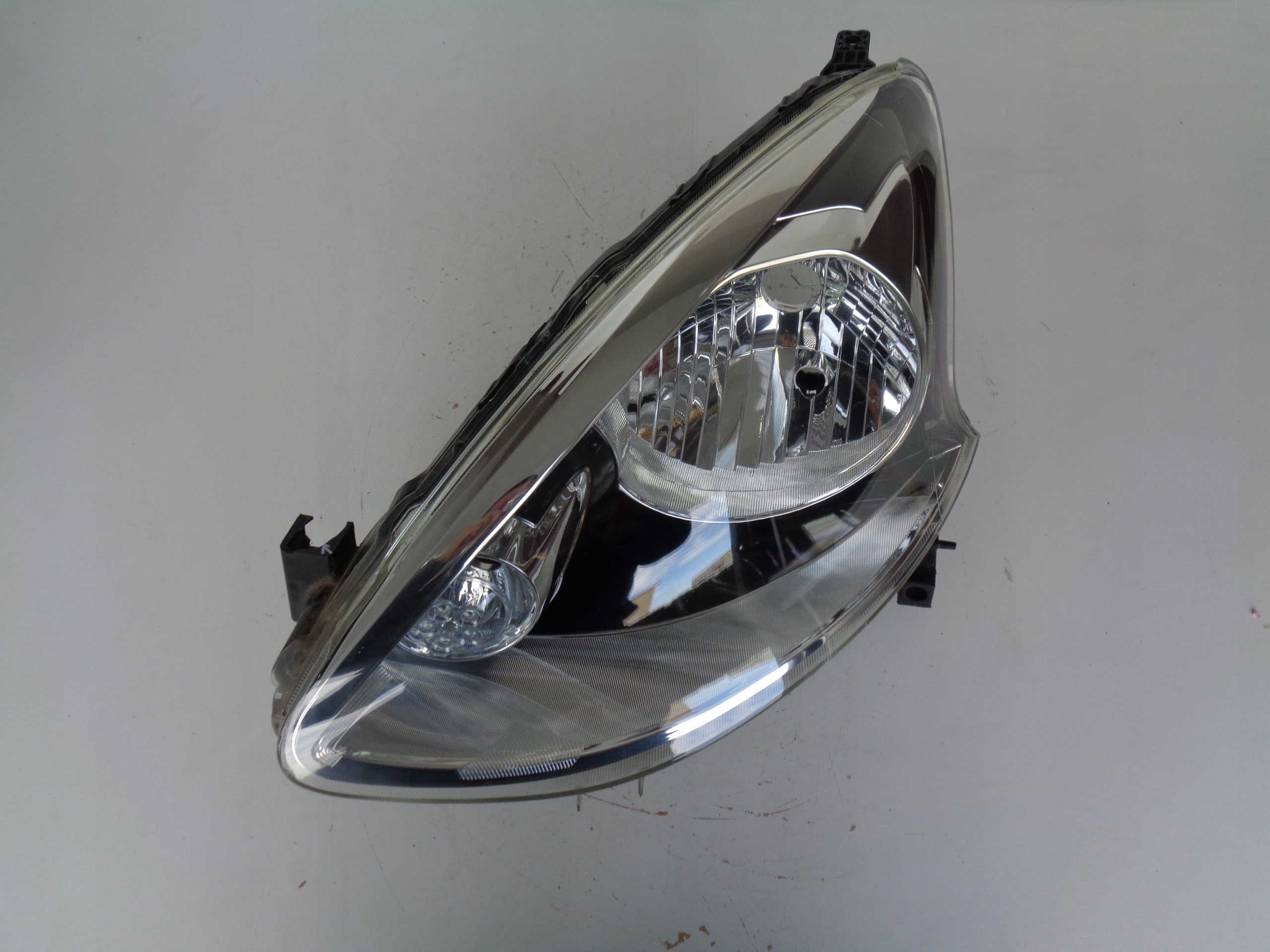 light left REFLEKTOR NISSAN MICRA K13 13- LIFT