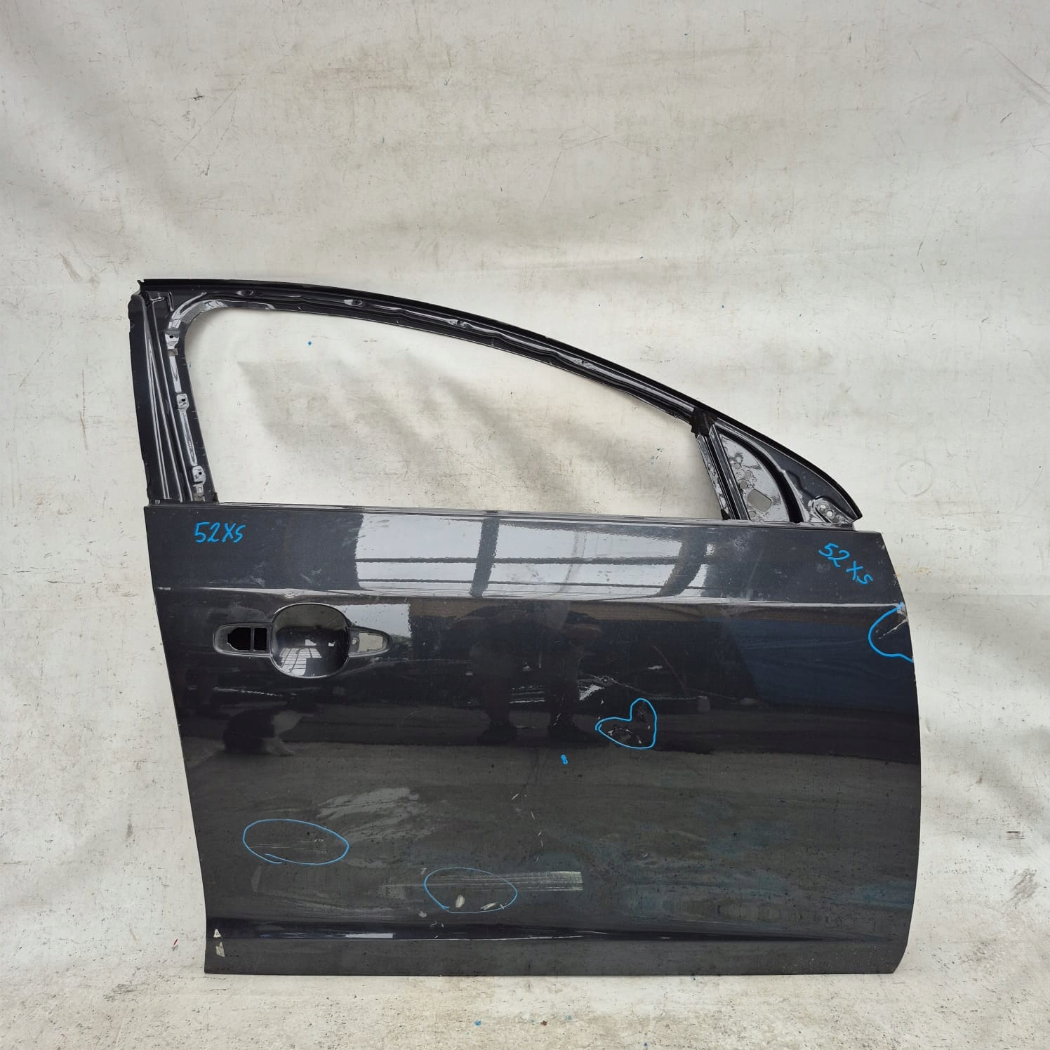 VOLVO V60 and 1 S60 II 2 10-18 door front front right