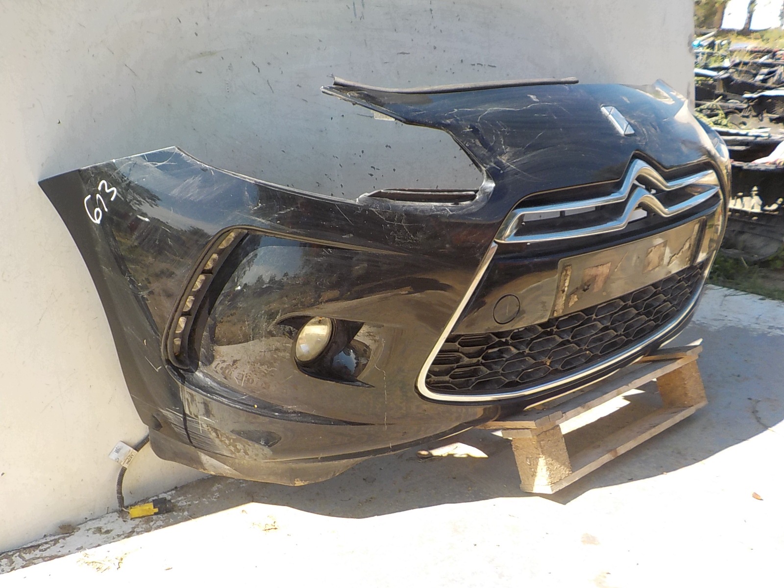 613 CITROEN DS3 09-14 LED DRL bumper front front