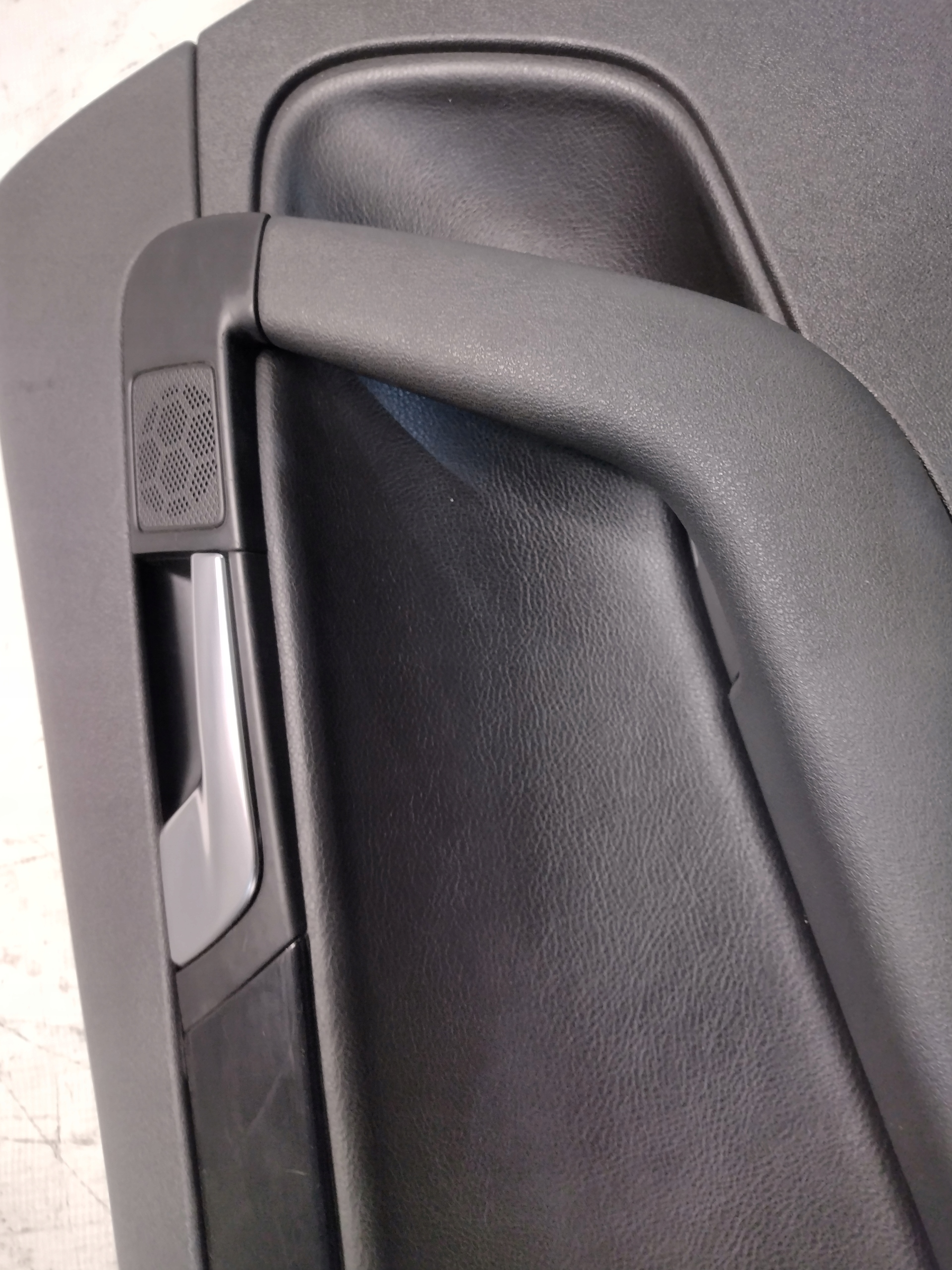side door left rear part leather Audi A3 8P Sportback 5D 8P4867305