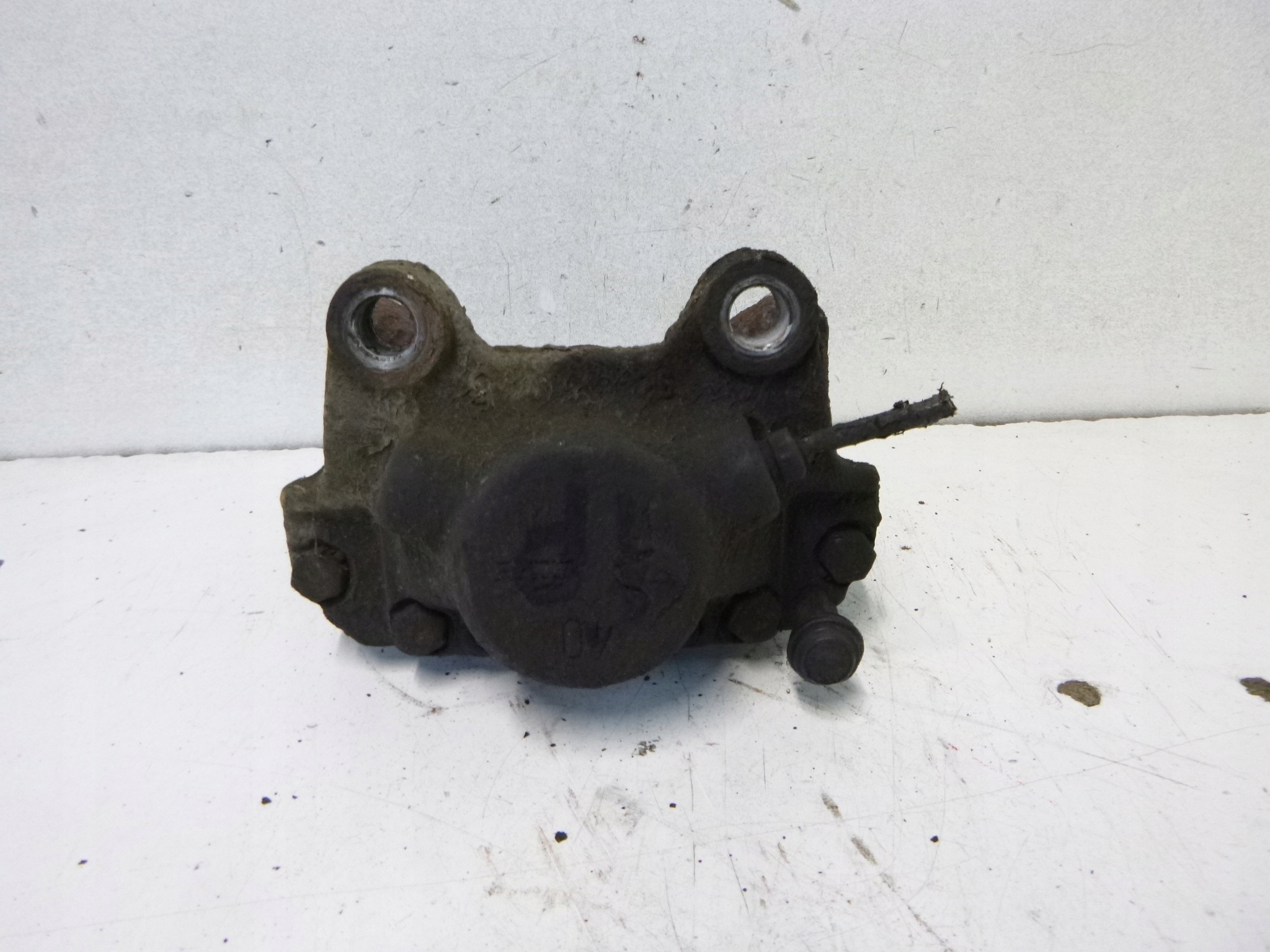 caliper brake rear part Opel Omega B 2.5 TDS 02r.