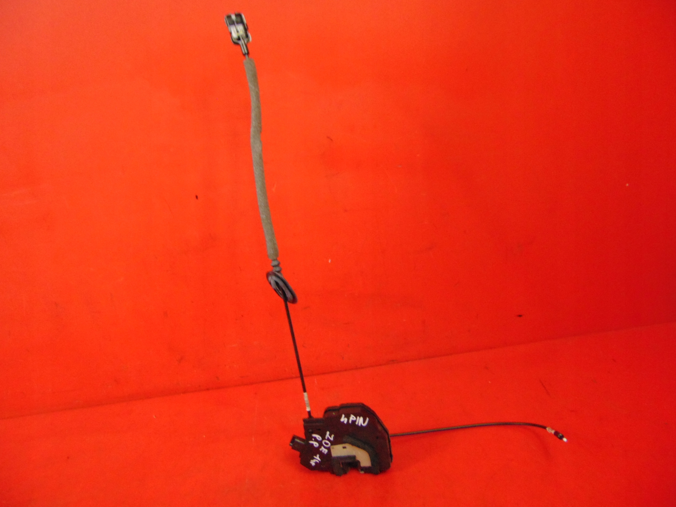 RENAULT ZOE 12- lock door right front 4 PIN EU