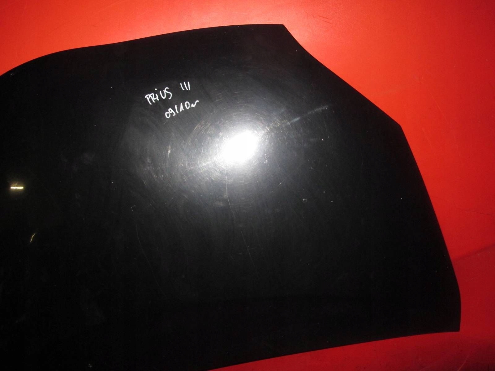 TOYOTA PRIUS 3 III W3 09- Cofano nero 202