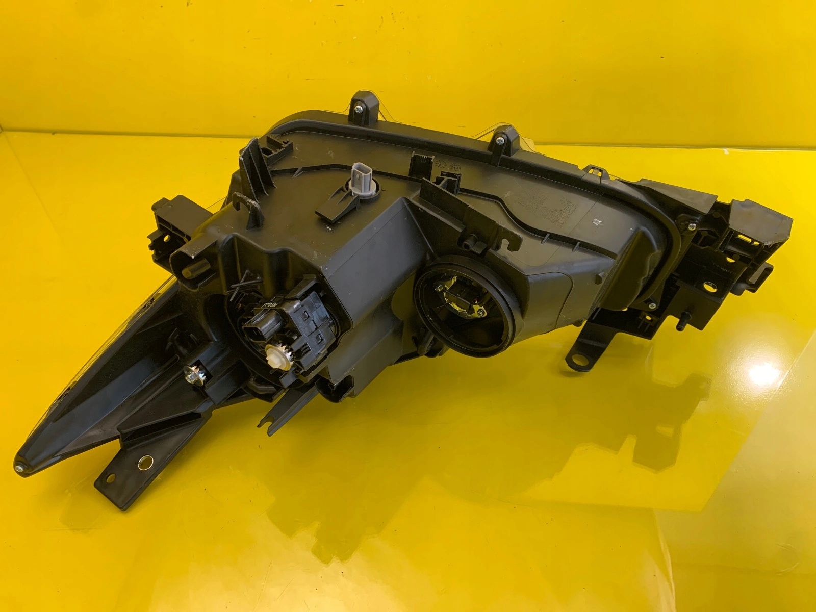 light front right Mazda 3 Lift 17-19 H4 BADE51030D