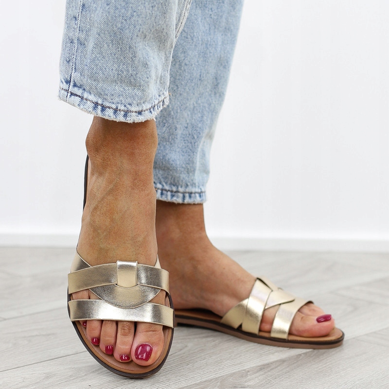 Złote klapki damskie lekkie eleganckie sandały PS04 r.39 Kod producenta PS04