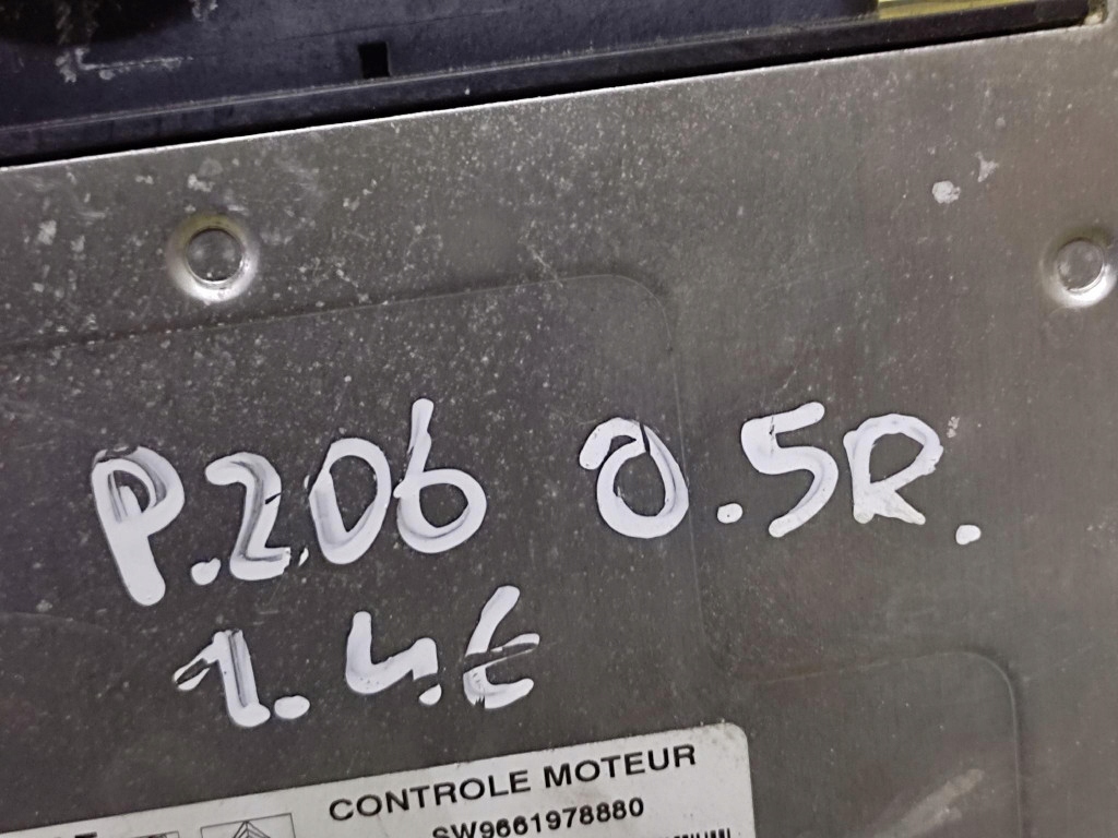 PEUGEOT 206 control unit of the engine 9661978880