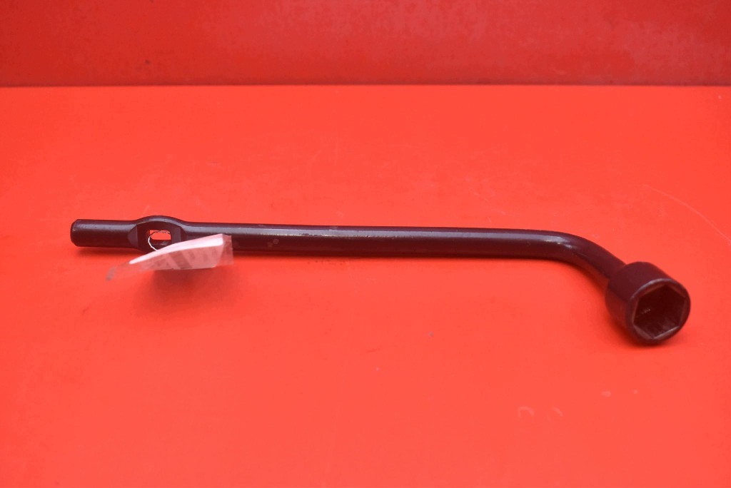 lock with key DO der räder NISSAN TIIDA C11 04-08