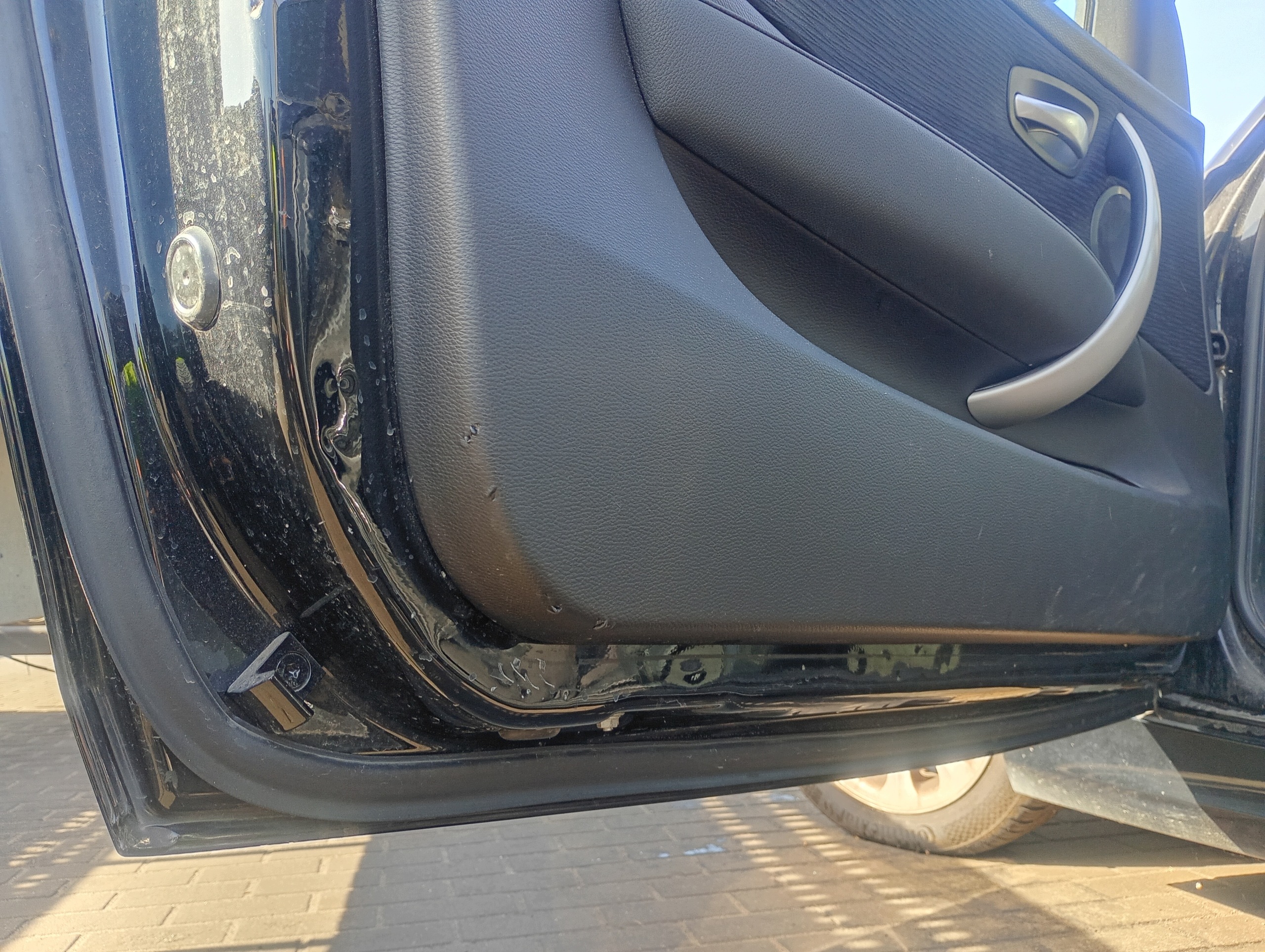 door left front front BMW 1 and E81 07-11 kod lakieru 475