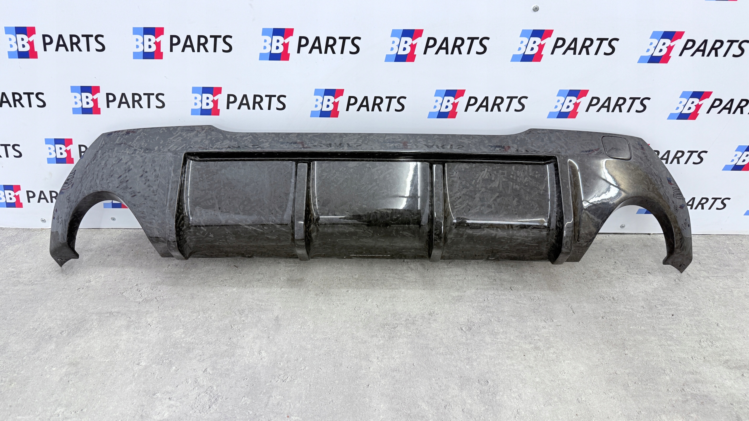 BMW F40 DYFUZOR der Stoßstange CARBON M-PERFORMANCE 2467258
