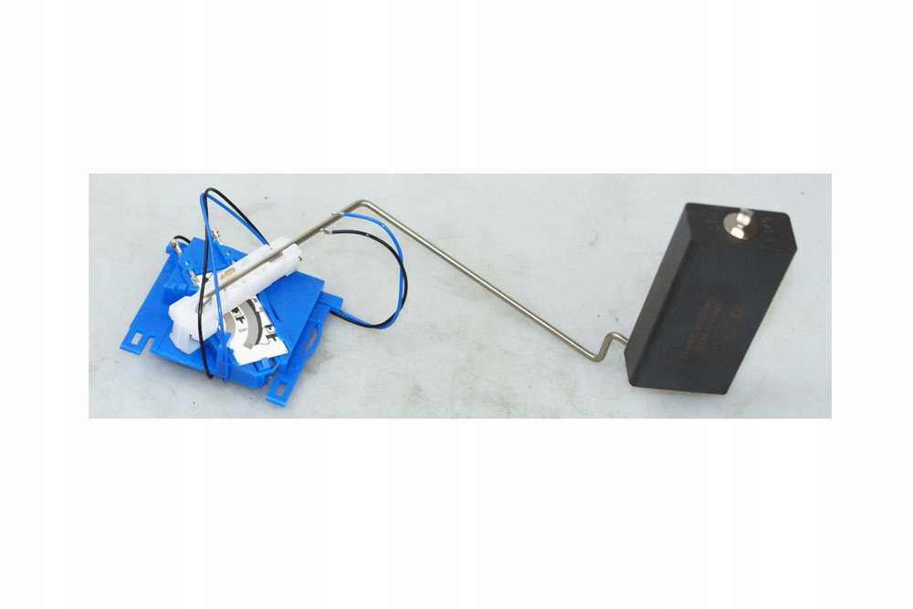 PŁYWAK POZIOMU PALIWA MIARKA VW PASSAT B5 1.9TDI Producent części Vika