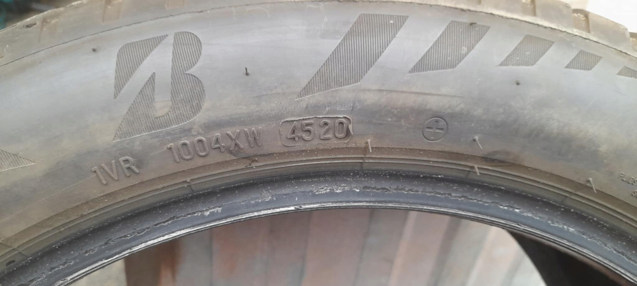 BRIDGESTONE WEATHER CONTROL A005 215/50R19 93T