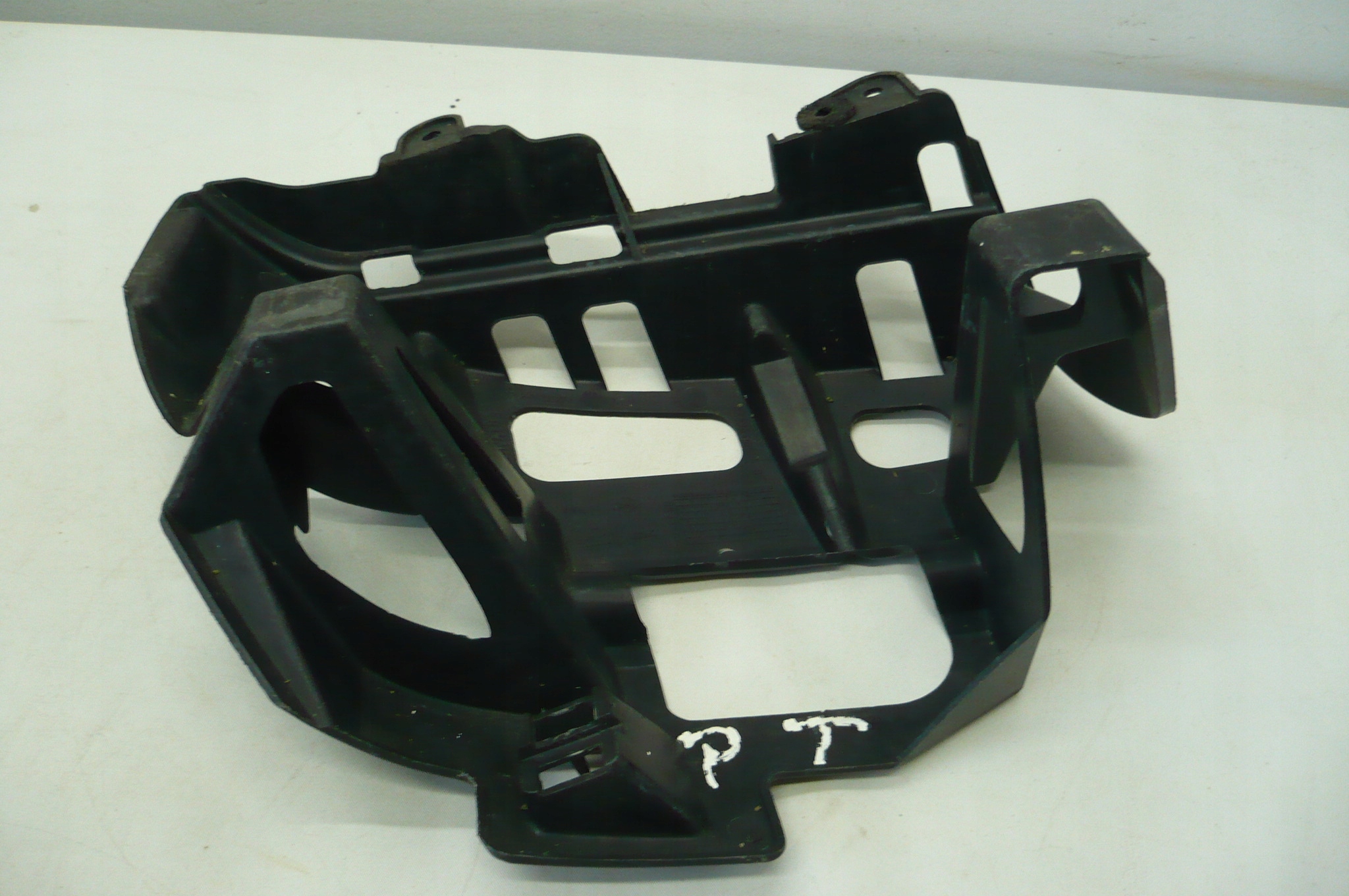 RENAULT MEGANE II 2 CC holder bumper bracket right rear part