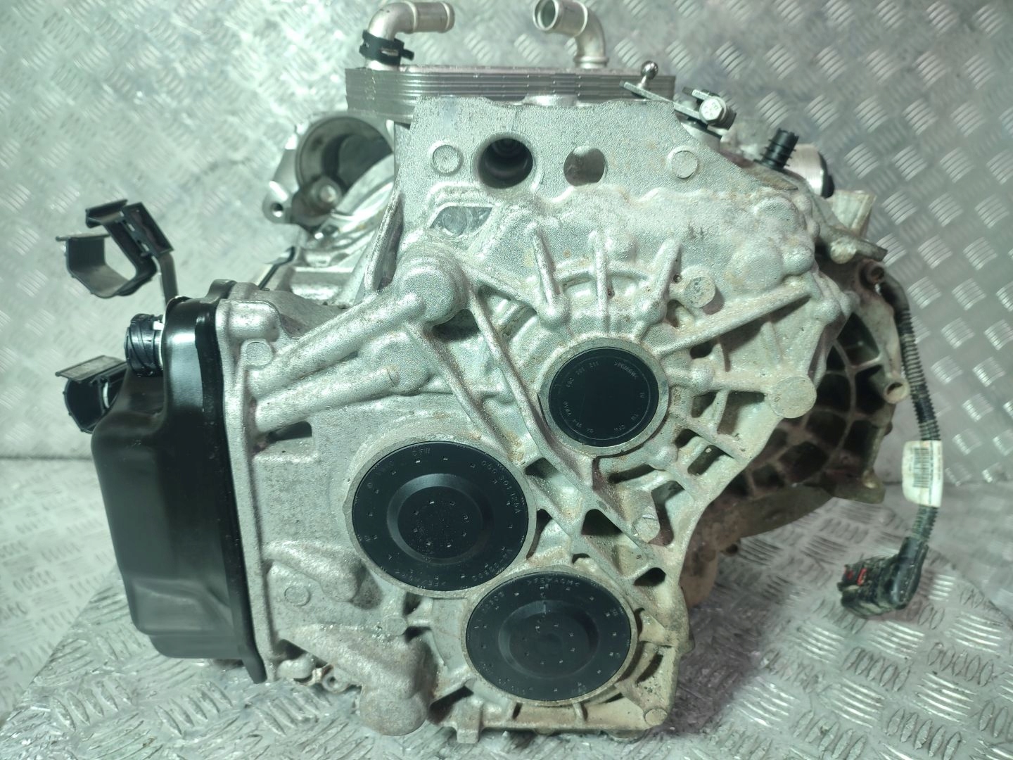 SKRZYNIA BIEGÓW AUTOMAT SKODA KAROQ LIFT (2022-) 2.0 TSI 190KM 4X4 VEF 3TYŚ Numer katalogowy oryginału VEF