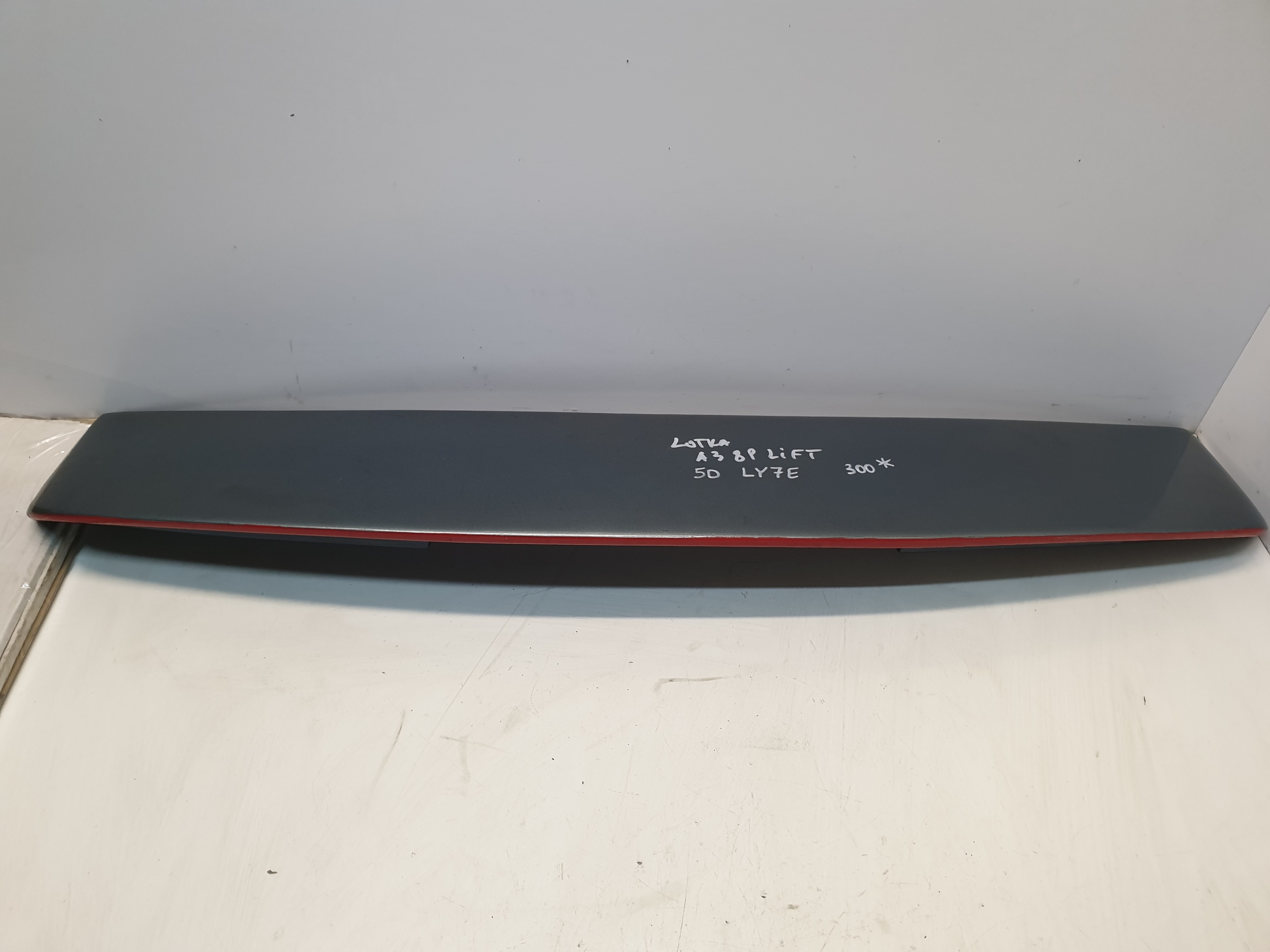 КРИЛО-ОБДУВА AUDI A3p РЕСТАЙЛІНГ 5 ДВЕРІ