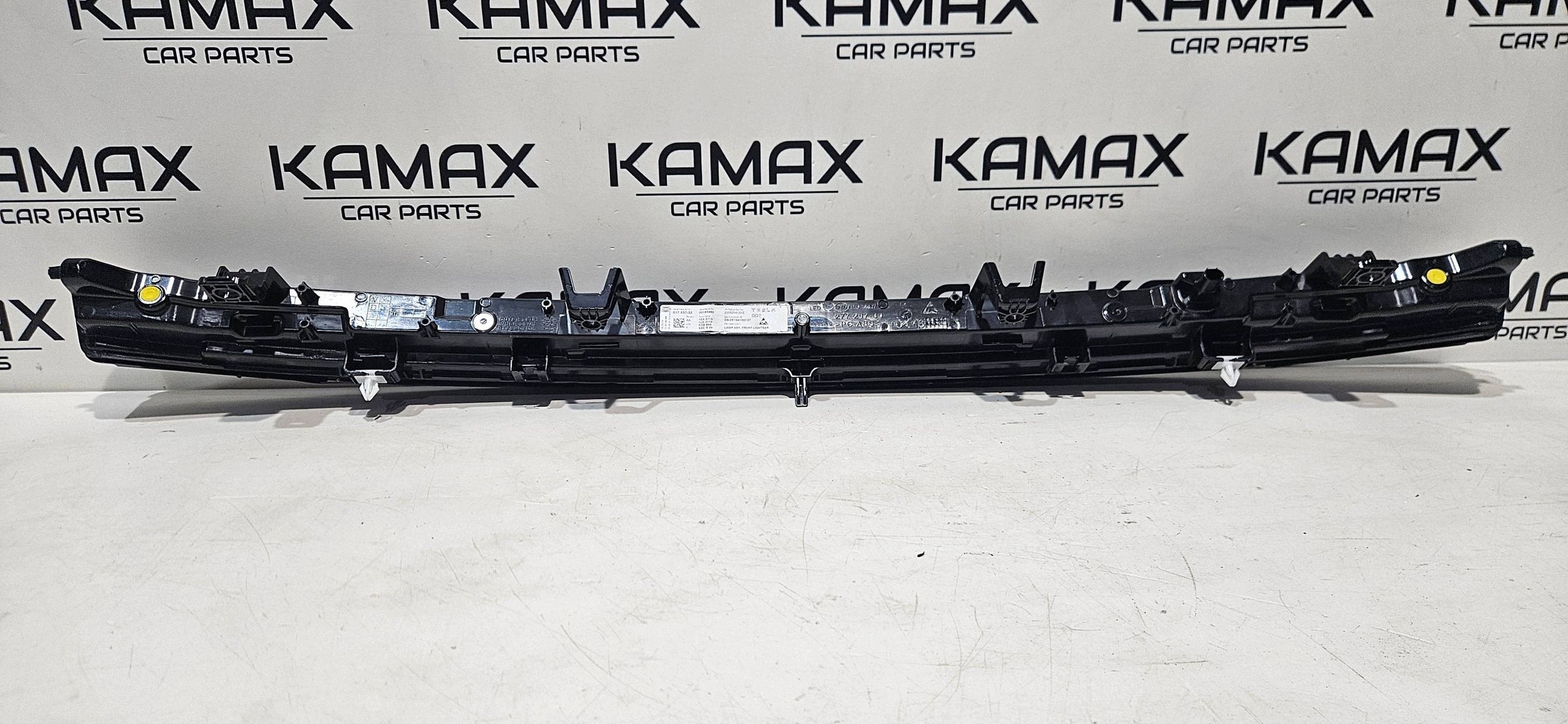 light front central DRL LED TESLA Y LIFT JUNIPER 25- original 203829400E