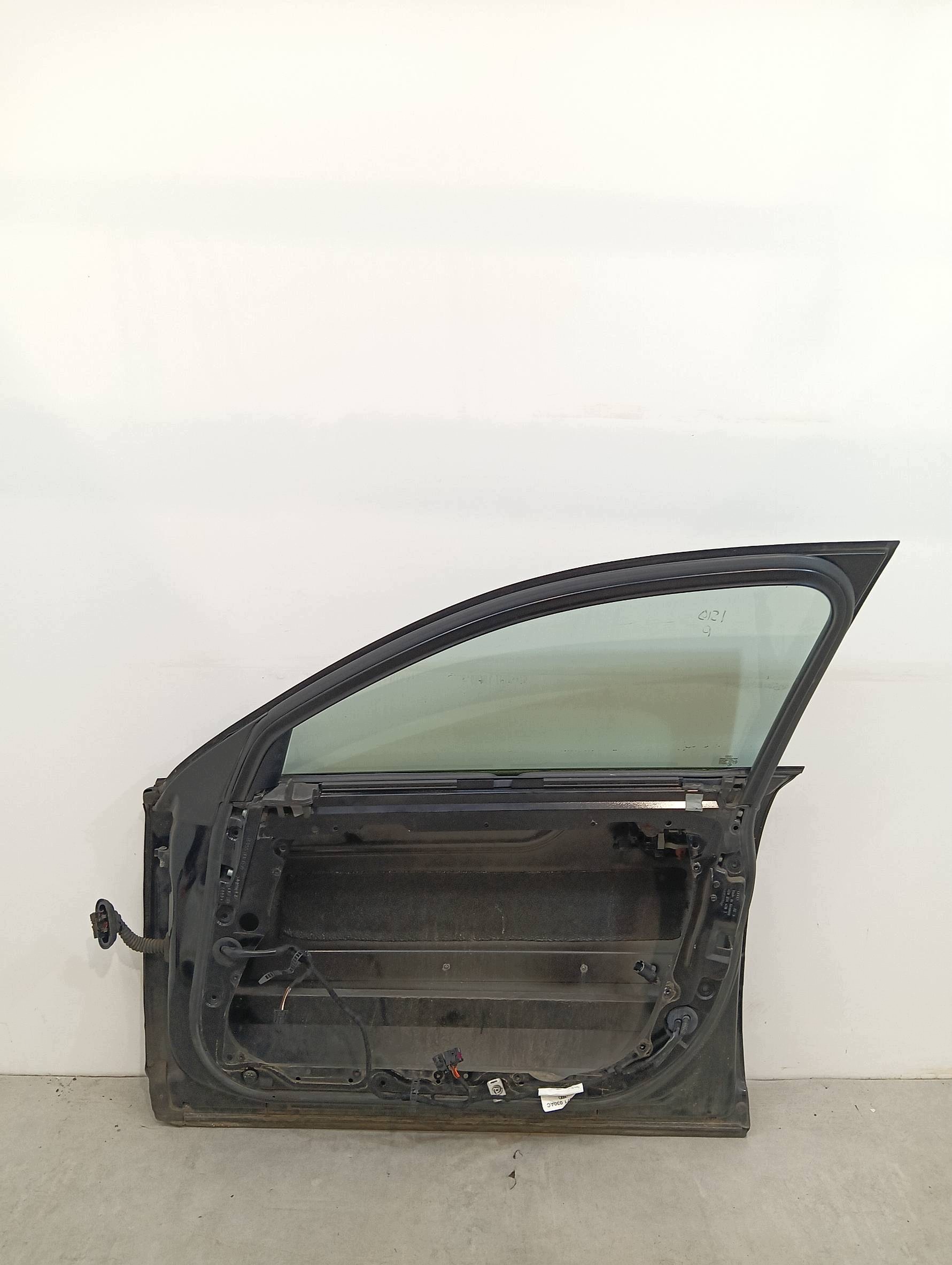 door right front LZ9Y Audi A8 II (2002-2010) D3