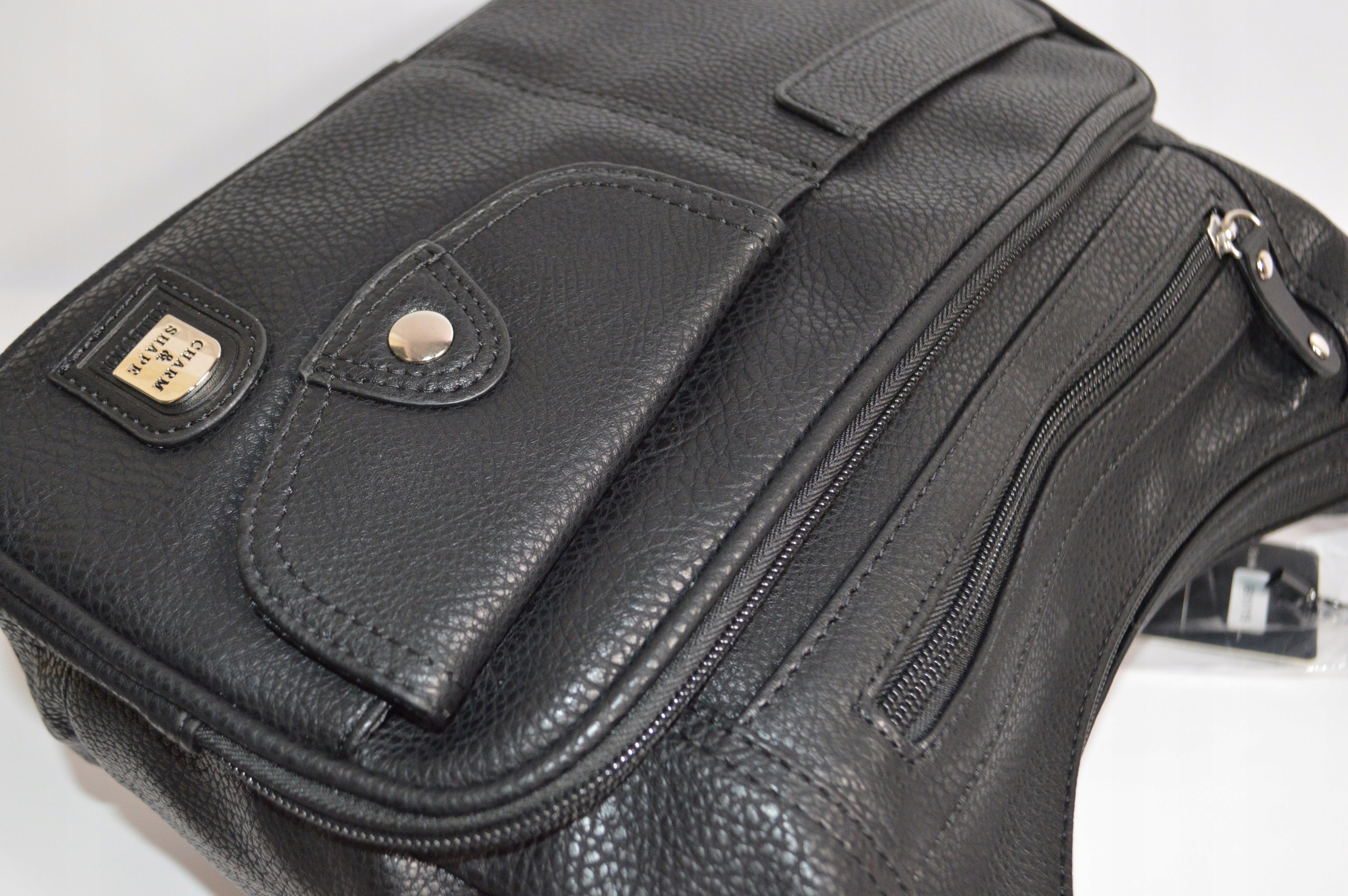 DUŻA TOREBKA DAMSKA LISTONOSZKA NA RAMIĘ Kolor czarny