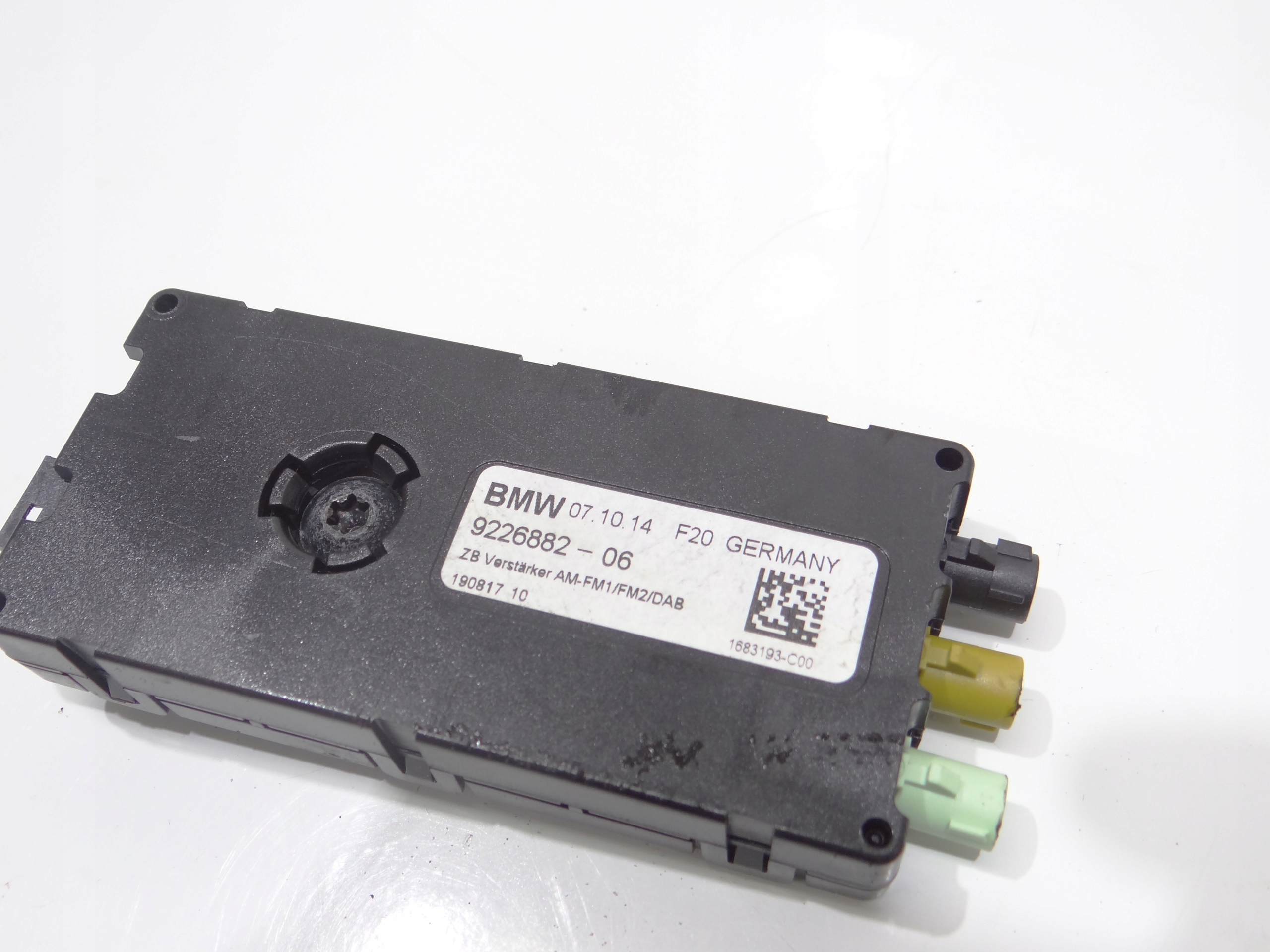 antenna amplifier BMW F20 F21 9226882