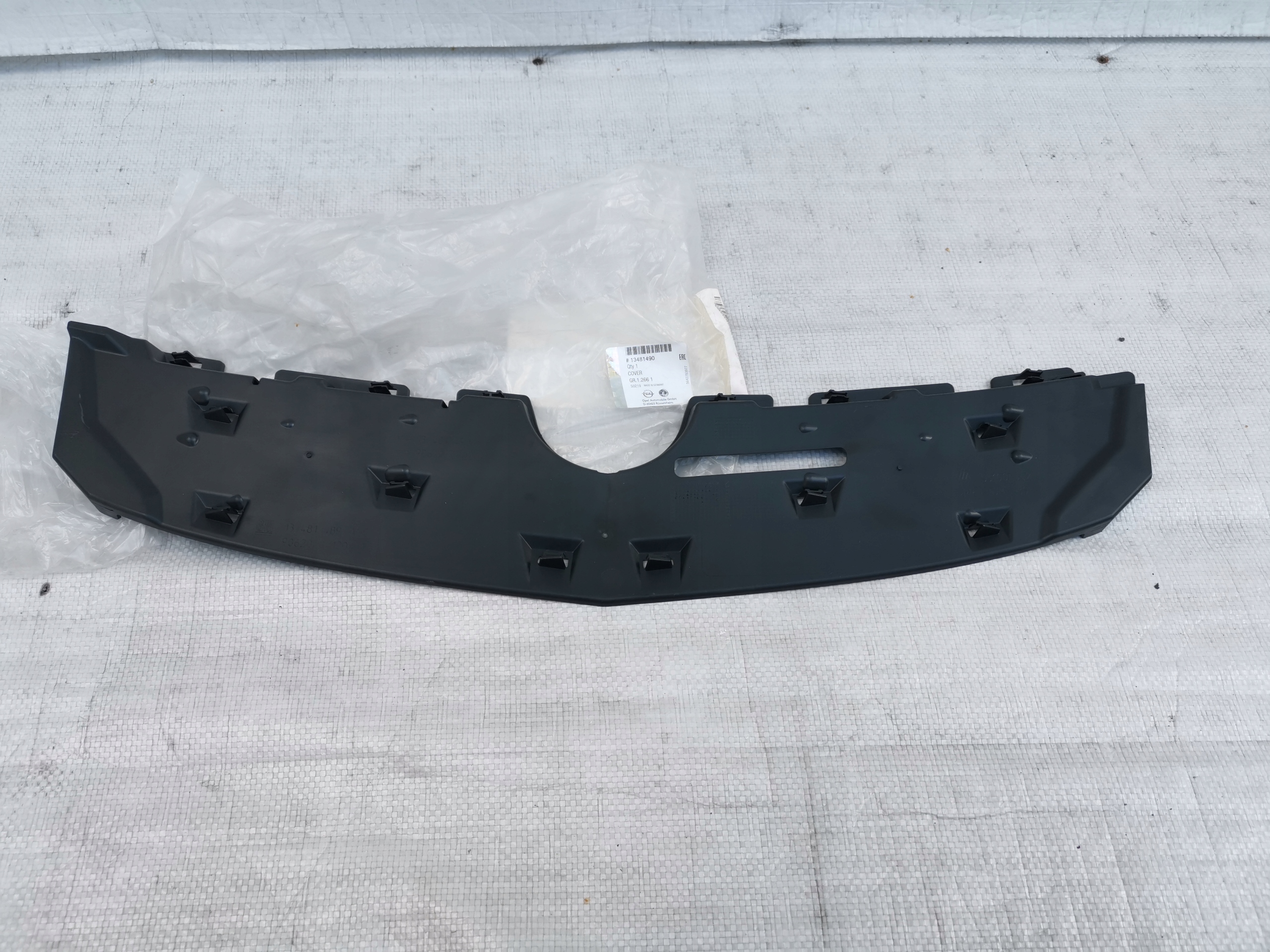 13481490 - Решітка радіатора решітка радіатора Opel Insignia A