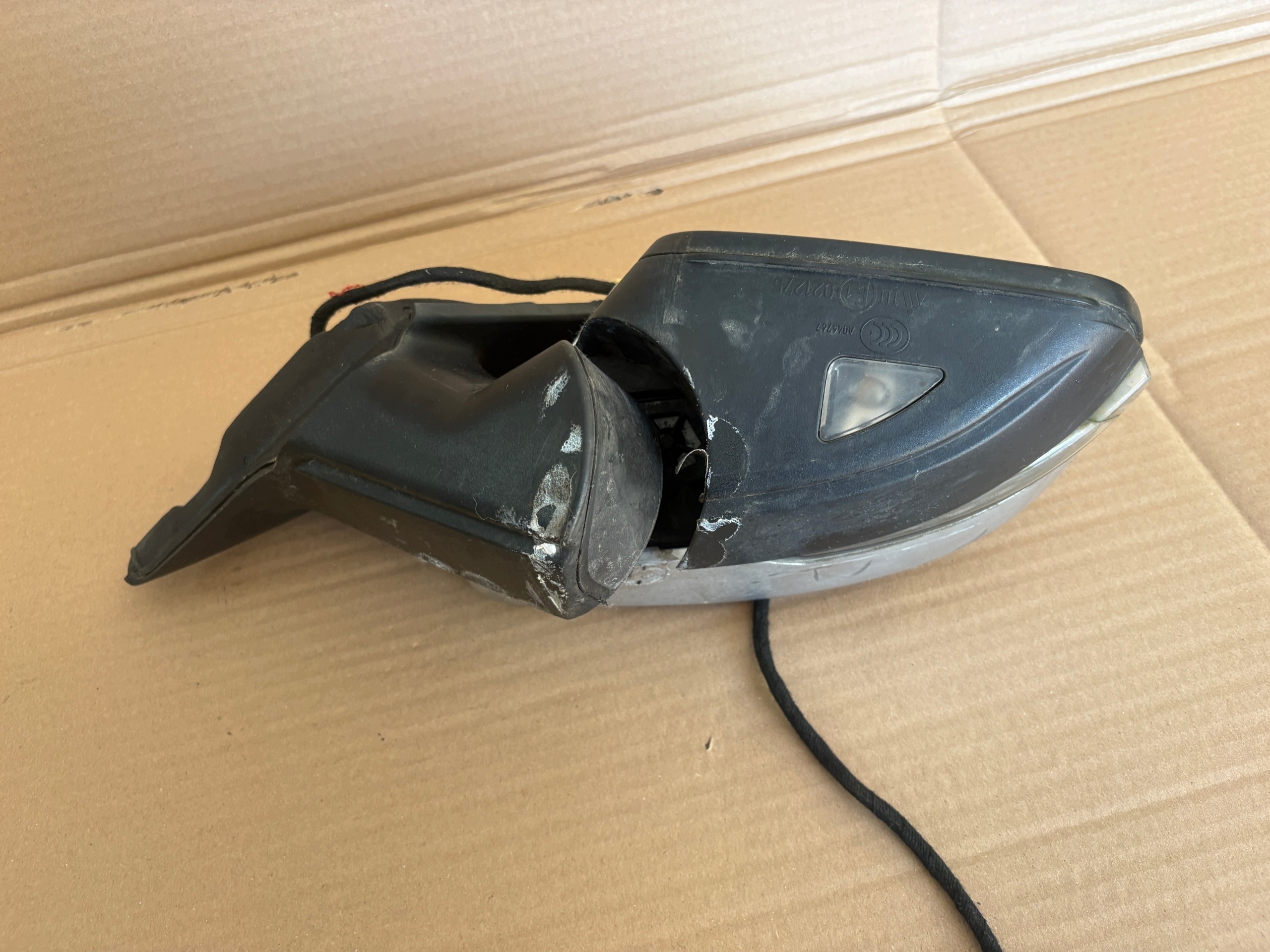 SKODA OCTAVIA III mirror right 9 PIN EU