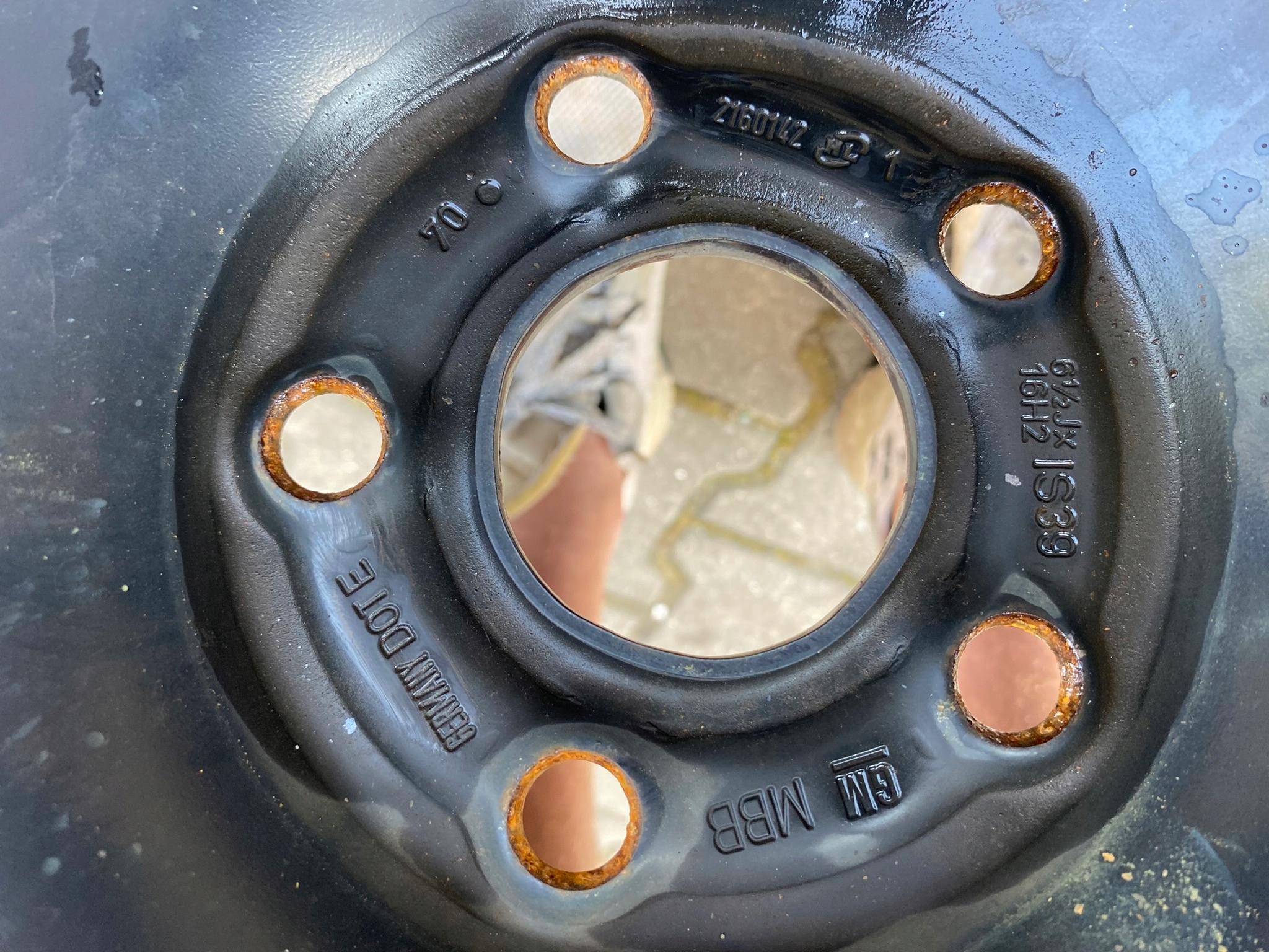 OPEL ASTRA MOKKA Komplet Kół Felg Stalowych Stalówki 16 2160142 Otwór centralny (mm) 56,6