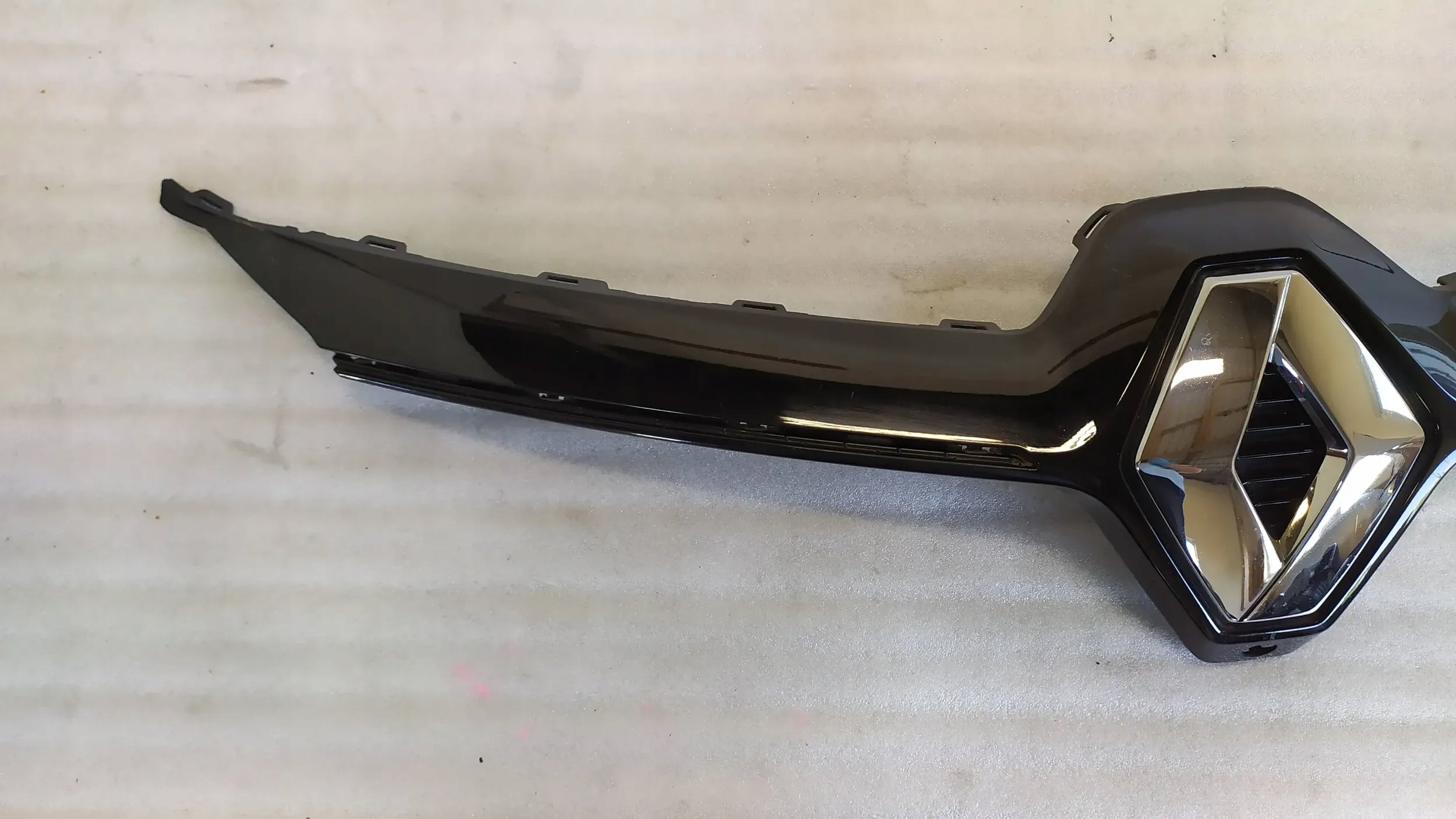 Renault Clio X98 Kühlergrill FRONTGRILL Kühlergitter 620782147R - Thumbnail 5