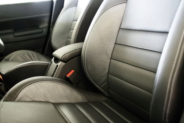 MOTIP FARBA LAKIER DO SKÓRY FOTELI CZARNY POŁYSK EAN (GTIN) 8711347810468