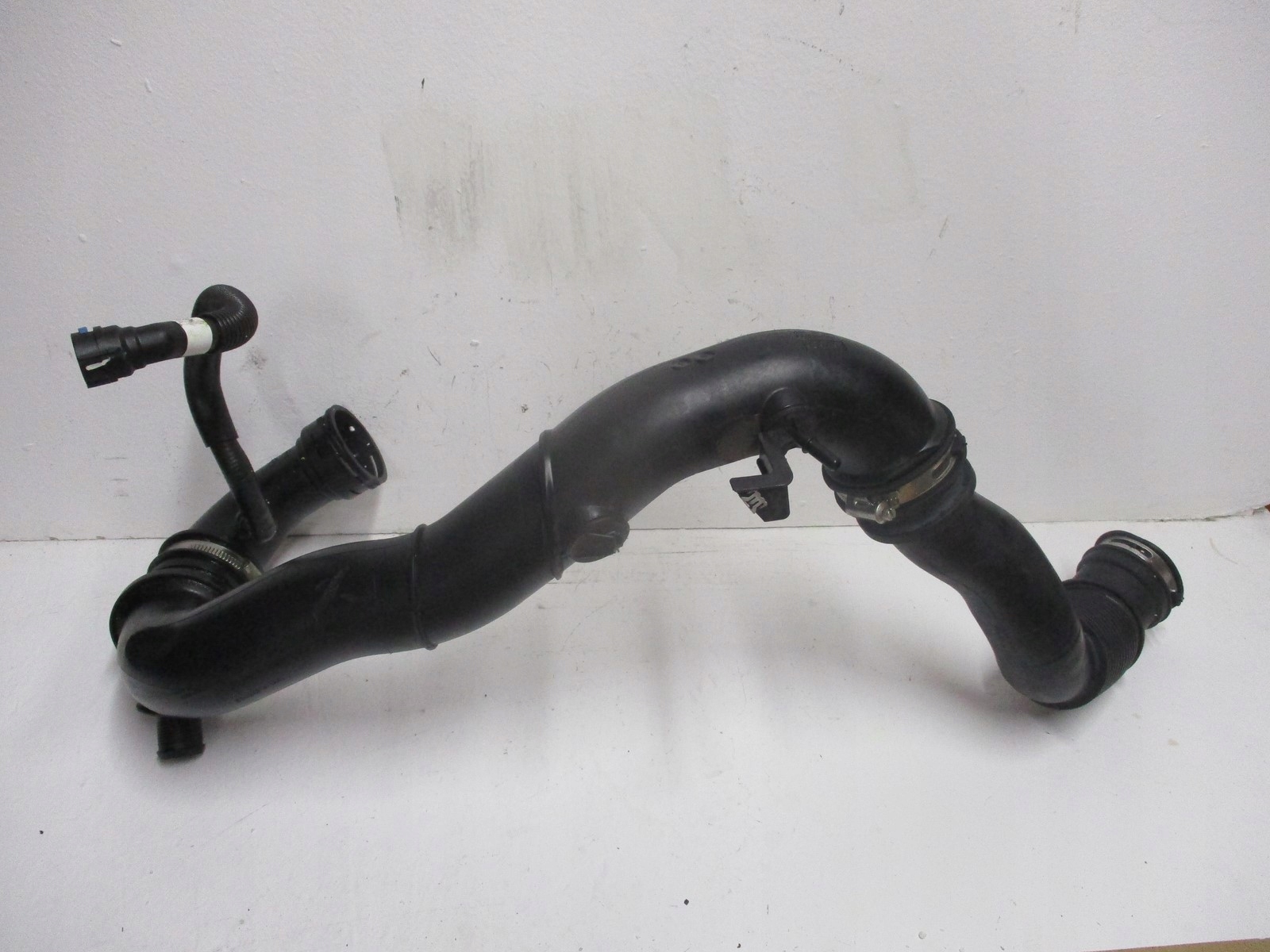 hose pipe FORD Fiesta MK8 1,0i L1B1-9C623-AC