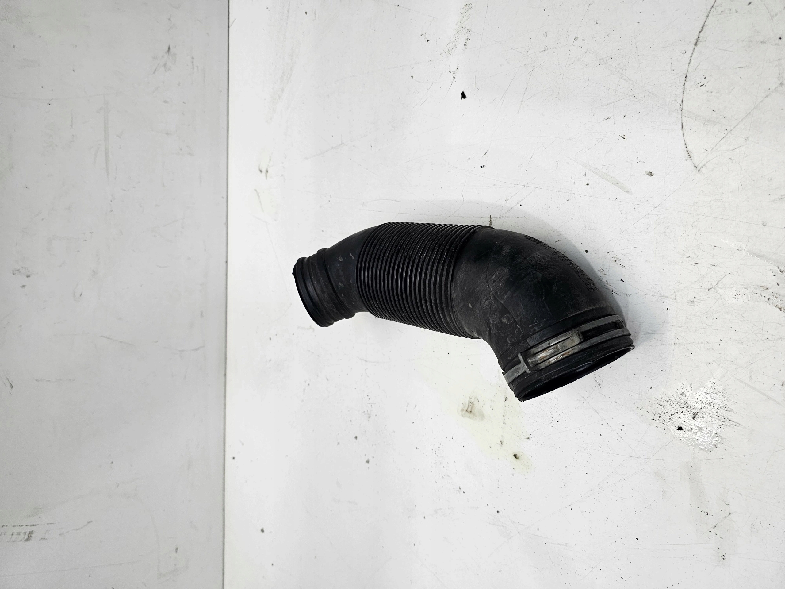 pipe air hose VW SHARAN 1.9 TDI 7M3129627C