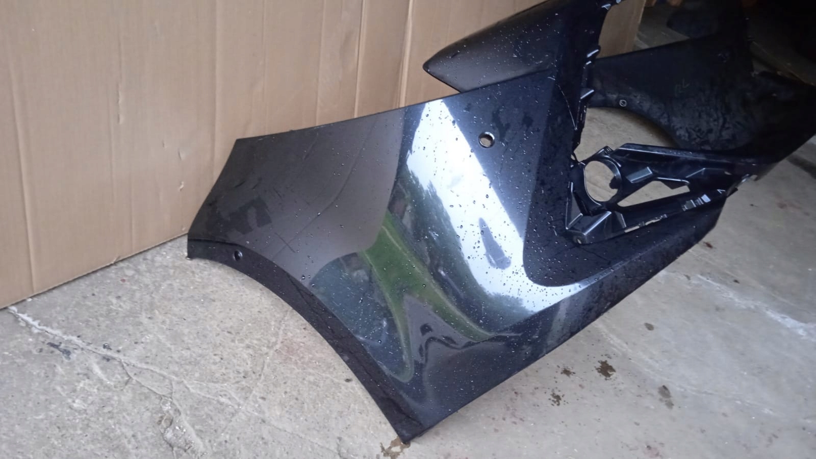 bumper front front TOYOTA COROLLA E21 KOMBI 19