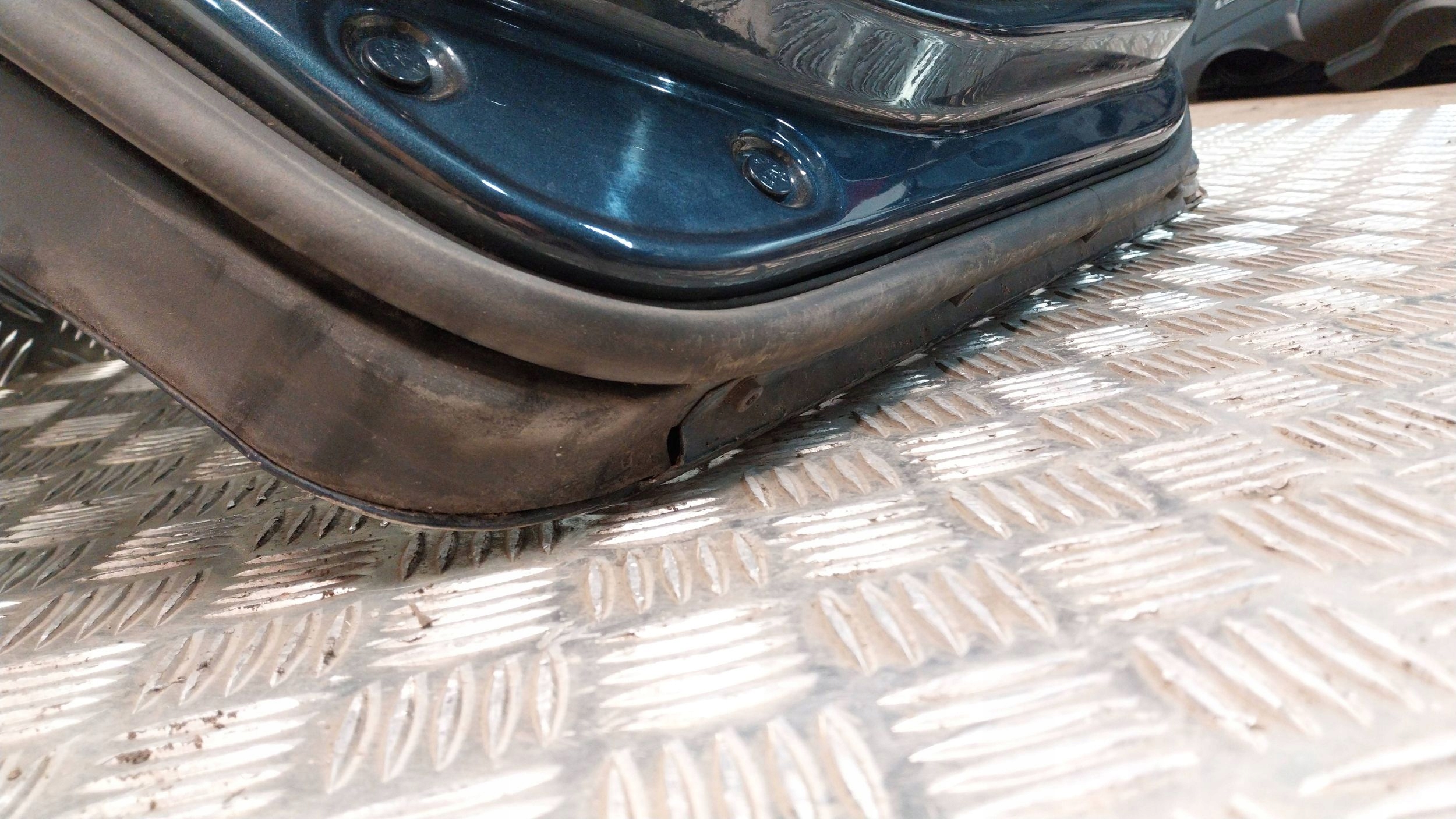 Tür heck links VW JETTA V 05