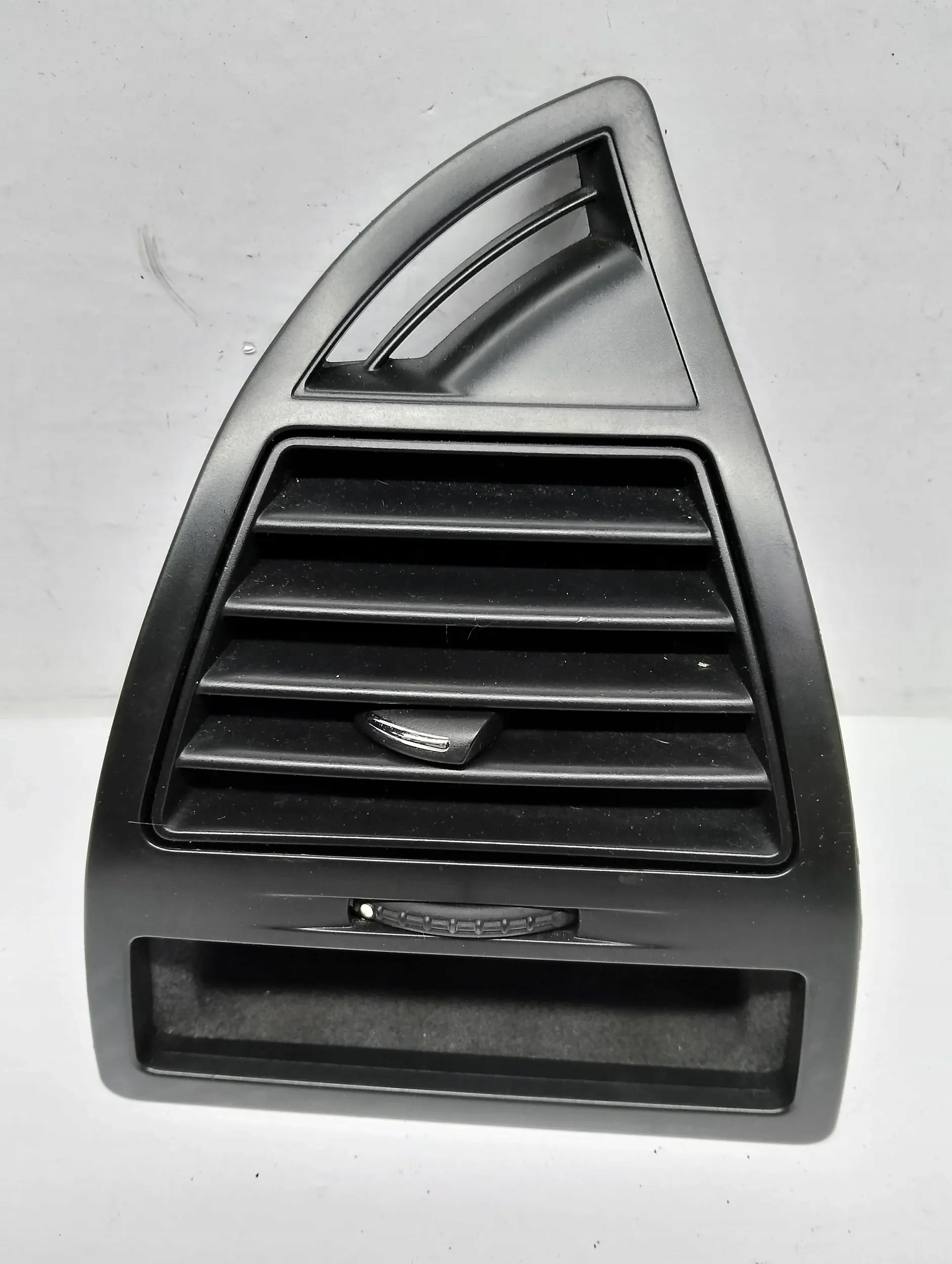 grid air conditioning devices right Citroen C4 9649598977