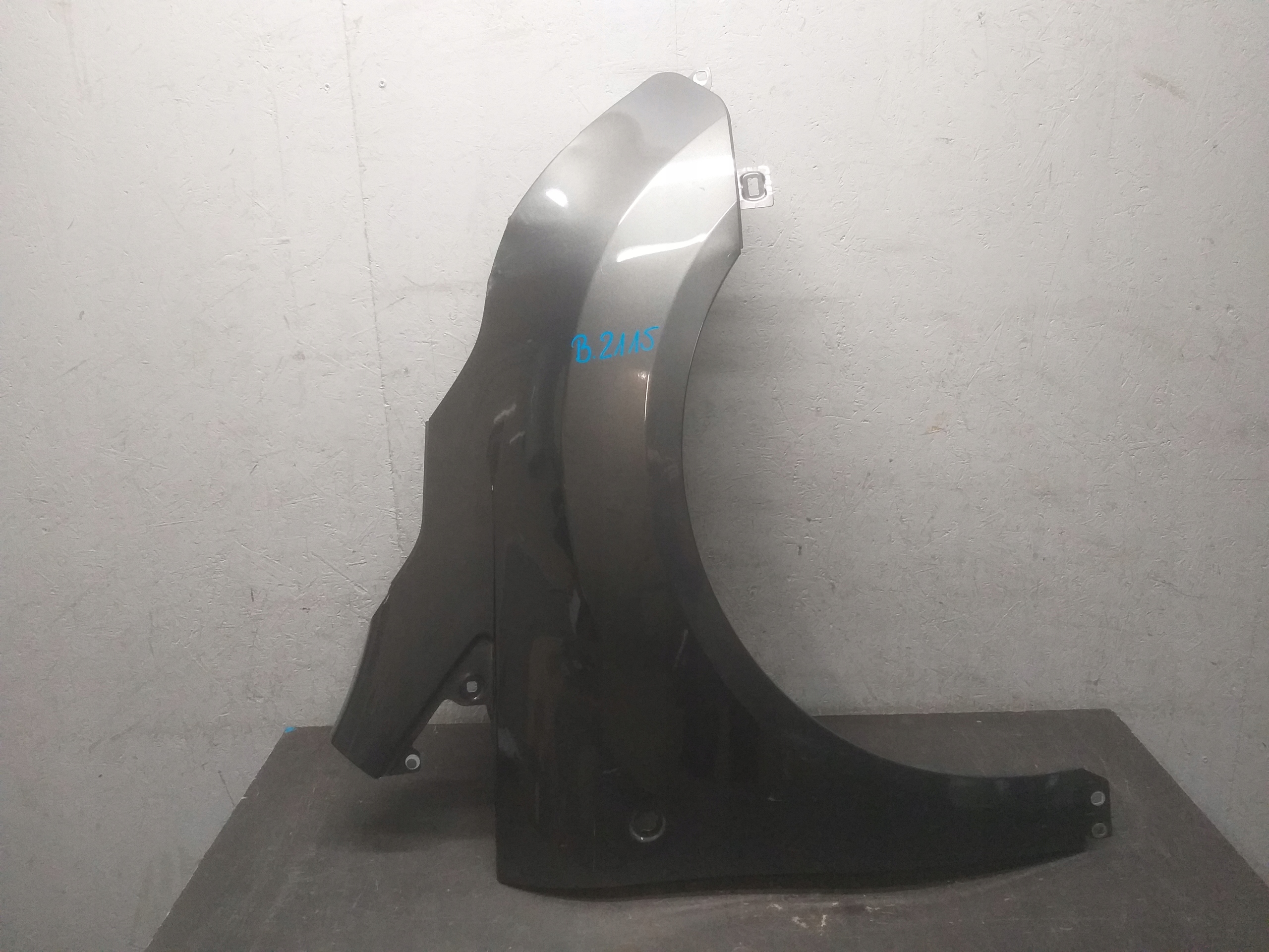 fender front right FORD CONNECT MK2